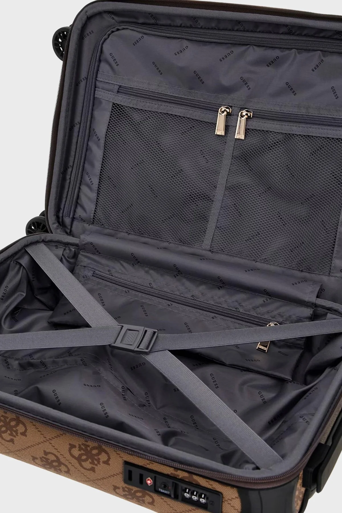 Guess Kallisto Logolu Fermuarlı Küçük Boy TWB76049880 Bayan Valiz TWB760 49880 LAM KAHVE - 3