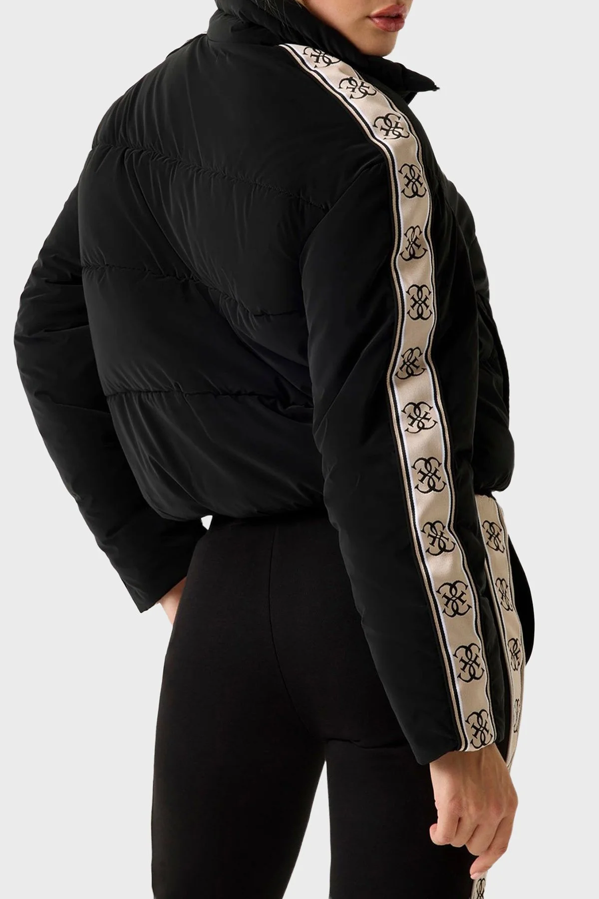 Guess Kapitoneli Logolu Regular Fit Dik Yaka Şişme V5BL11WGYC2 Bayan Mont V5BL11 WGYC2 JBLK SİYAH - 7