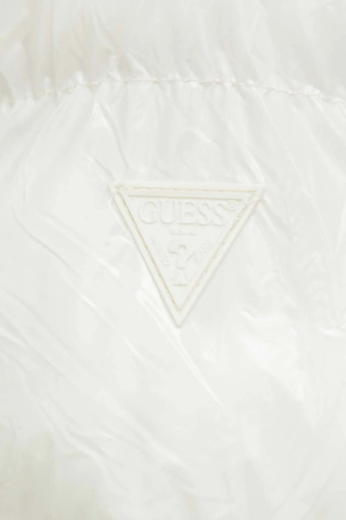 Guess Karine Parlak Görünümlü Kapüşonlu Regular Fit Şişme Bayan Mont W2BL44WEWQ0 G012 EKRU - 6