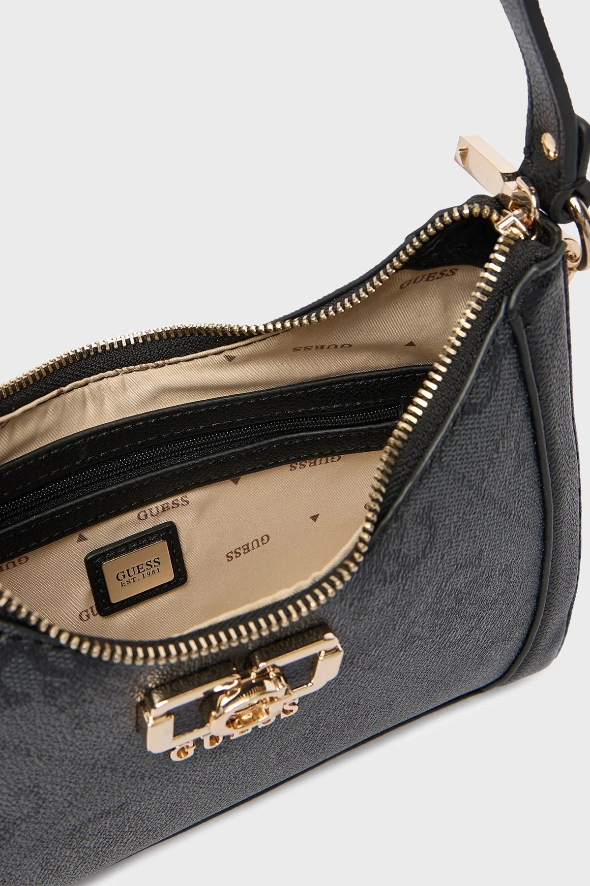 Guess Karnilla Logolu Ayarlanabilir Omuz Askılı HWOS9901180 Bayan Çanta HWOS99 01180 CLO ANTRASİT - 5