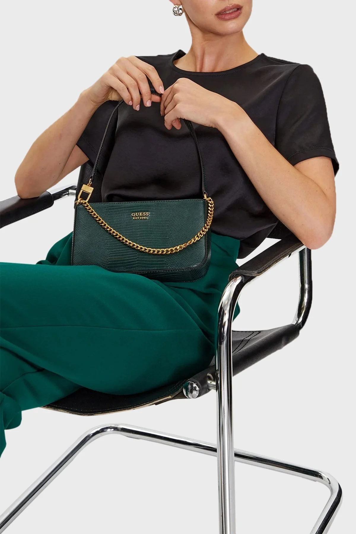 Guess Katey Logolu Timsah Desenli Zincirli Çapraz Askılı Mini Bayan Çanta HWKA7870720 FOR HAKİ - 2