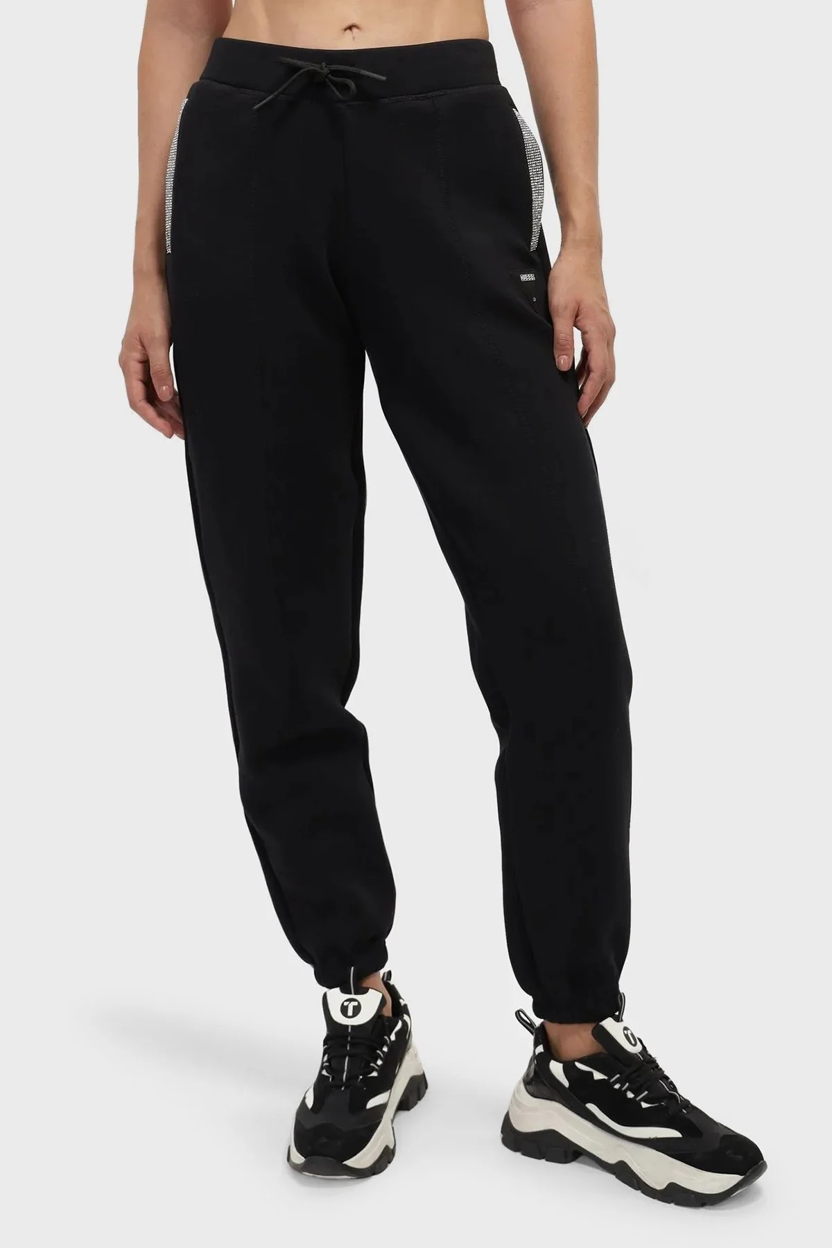 Guess Kiara Scuba Regular Fit Jogger Spor V4GB14FL04P Bayan Pantolon V4GB14 FL04P JBLK SİYAH - 1