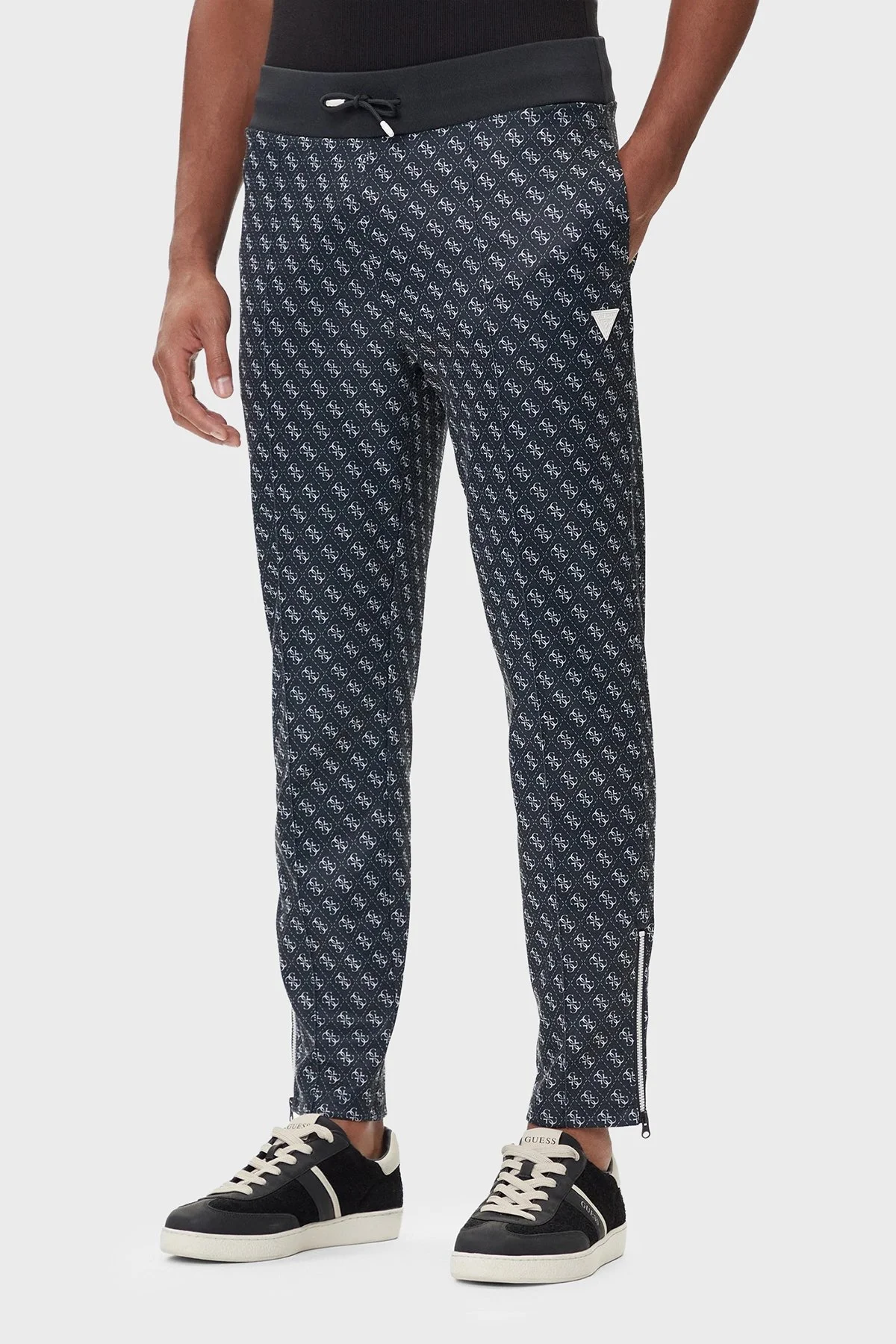 Guess Korbin Jakarlı Logo Baskılı Pamuklu Regular Fit Jogger Z2BB05K7122 Erkek Pantolon Z2BB05 K7122 P9QC SİYAH - 2