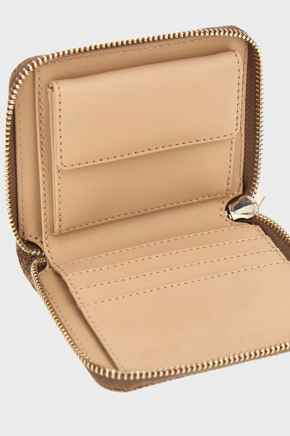 Guess Laurel 4G Logolu SWSG7459137 Bayan Cüzdan SWSG74 59137 LTL KAHVE - 5