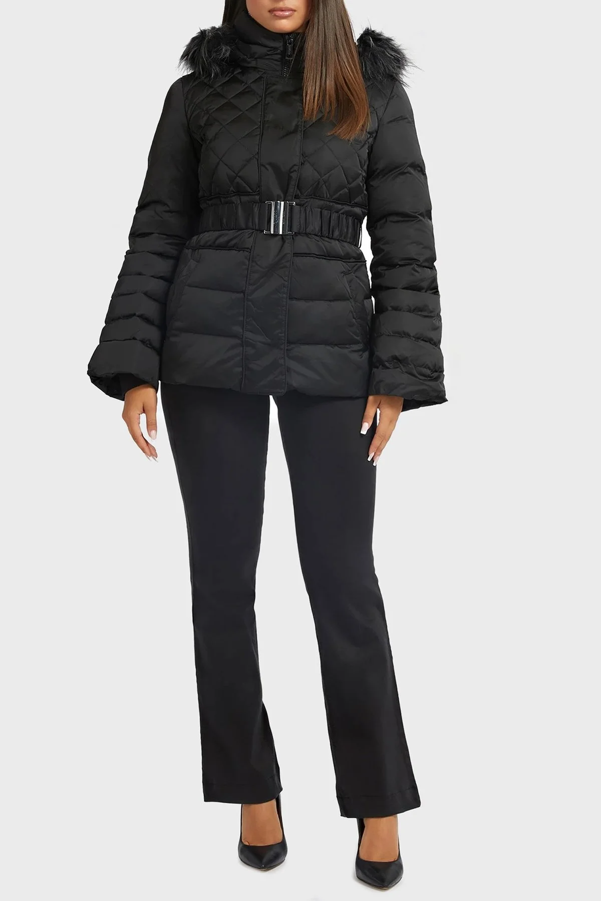 Guess Laurie Kuş Tüyü Dolgulu Su ve Rüzgar Geçirmez Kemerli Kapüşonlu Kapitone Bayan Mont W2BL60WEX52 JBLK SİYAH - 2