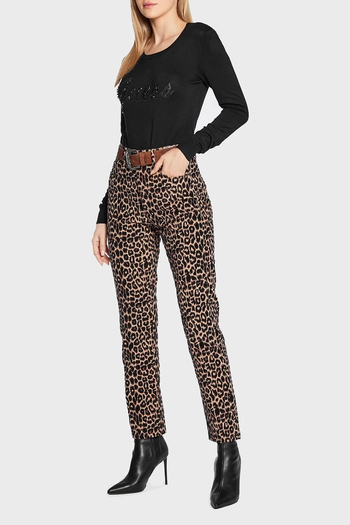 Guess Liliane Taşlı Logo Detaylı Bisiklet Yaka Slim Fit Triko Bayan Kazak W2BR51Z2NQ2 JBLK SİYAH - 4