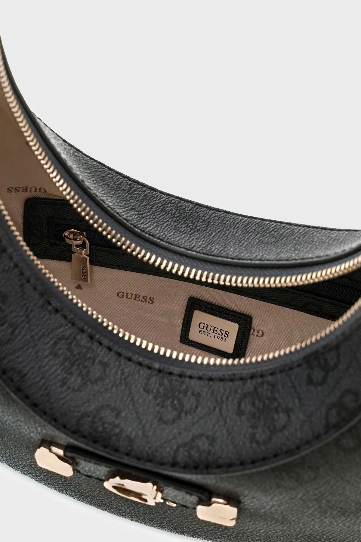 Guess Lindsey Logolu Çıkarılabilir Askılı HWSG9749010 Kadın Çanta HWSG97 49010 CLO Antrasit - 3