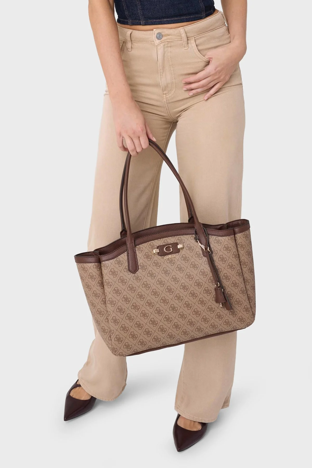 Guess Lindsey Logolu Omuz Askılı HWSG9749230 Kadın Çanta HWSG97 49230 LTL Kahve - 3