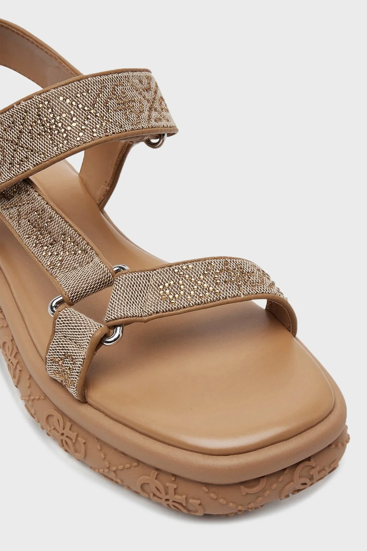 Guess Lode Taşlı 4G Logolu Kalın Taban Cırtlı FLJLD2FAL03 Bayan Sandalet FLJLD2 FAL03 BEIBR KAHVE-BEJ - 11