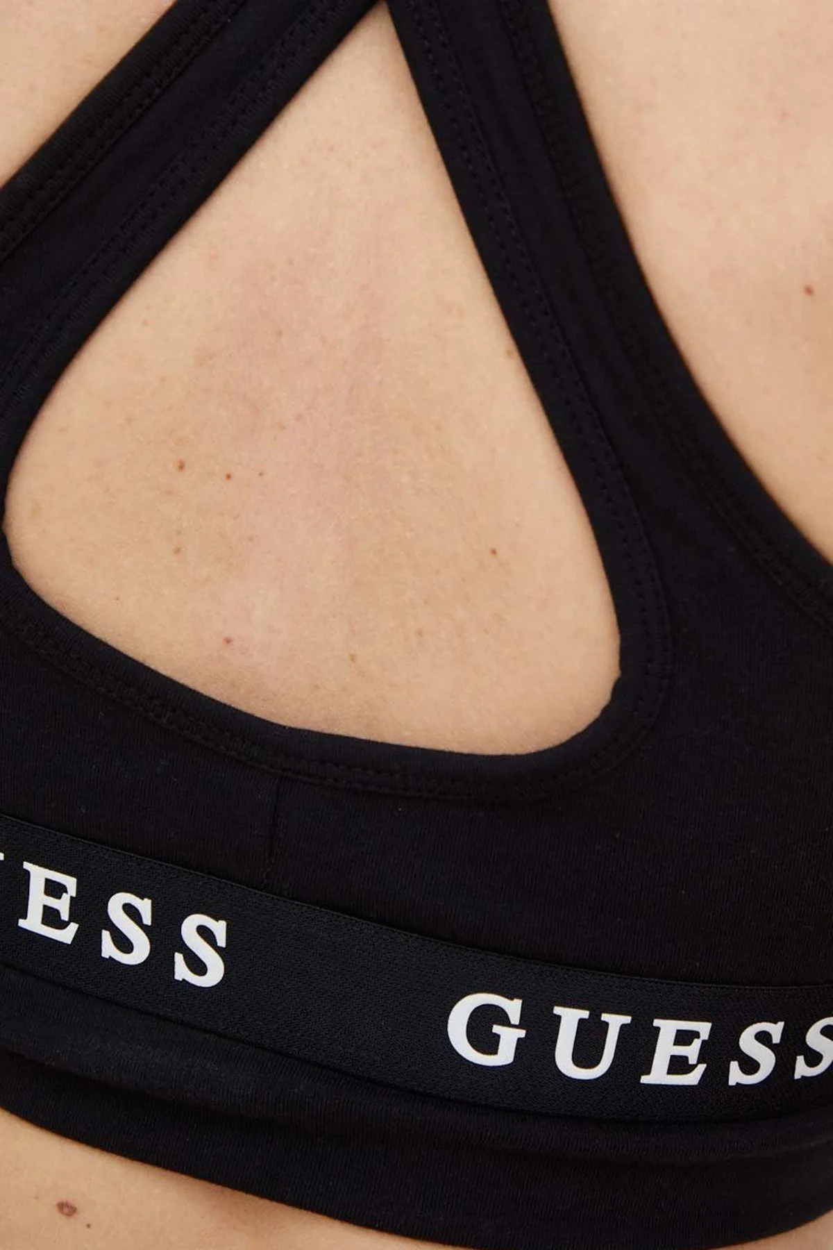 Guess Logo Şeritli Sırt Detaylı Aline Sporcu Bayan Sütyen V3RP15KABR0 JBLK SİYAH - 3