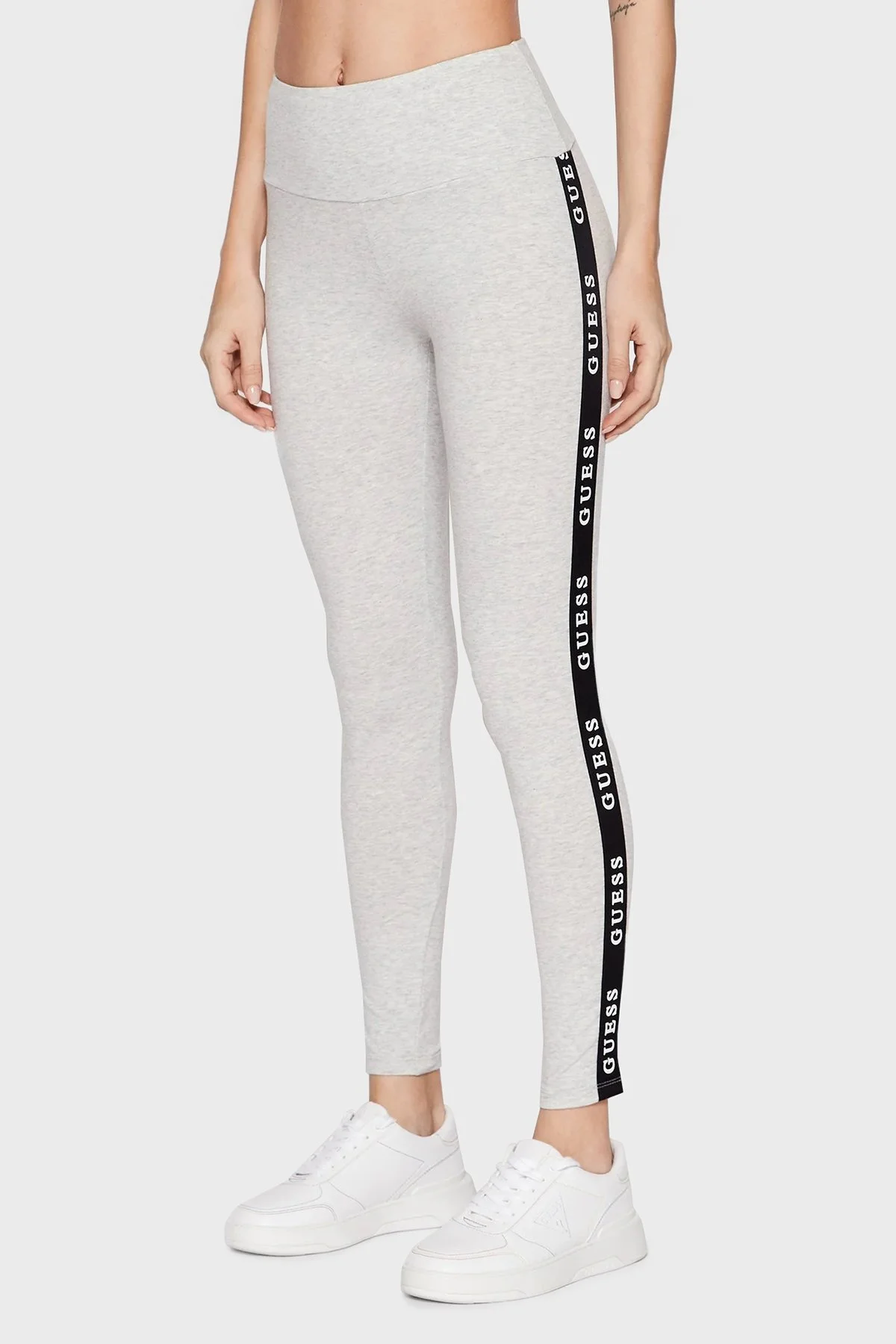 Guess Logo Şeritli Yüksek Bel Slim Fit Aline Bayan Tayt V2YB14KABR0 H9D2 GRİ - 2