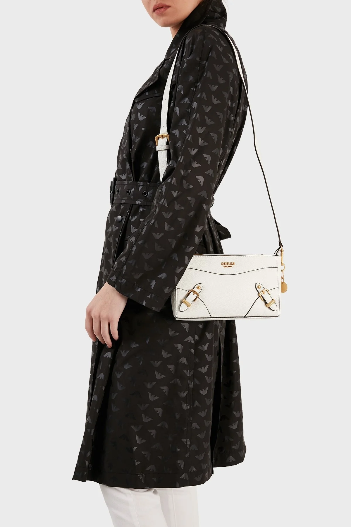 Guess Logolu Ayarlanabilir ve Çıkarılabilir Omuz Askılı Didi Bayan Çanta HWBA8744720 WHI BEYAZ - 2