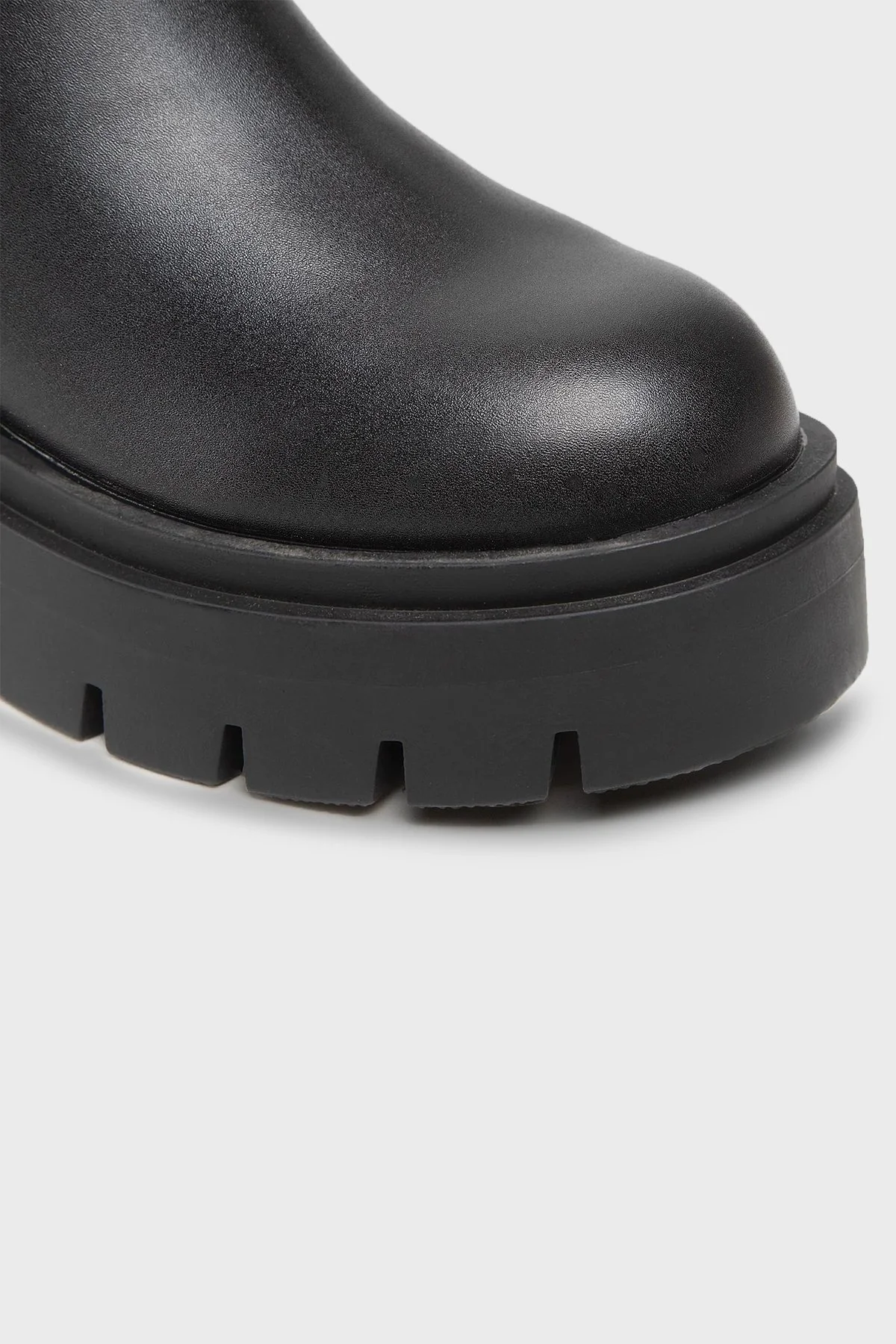 Guess Logolu Kalın Taban Charlotte Bayan Bot FL8CHT ELE10 BLACK SİYAH - 6