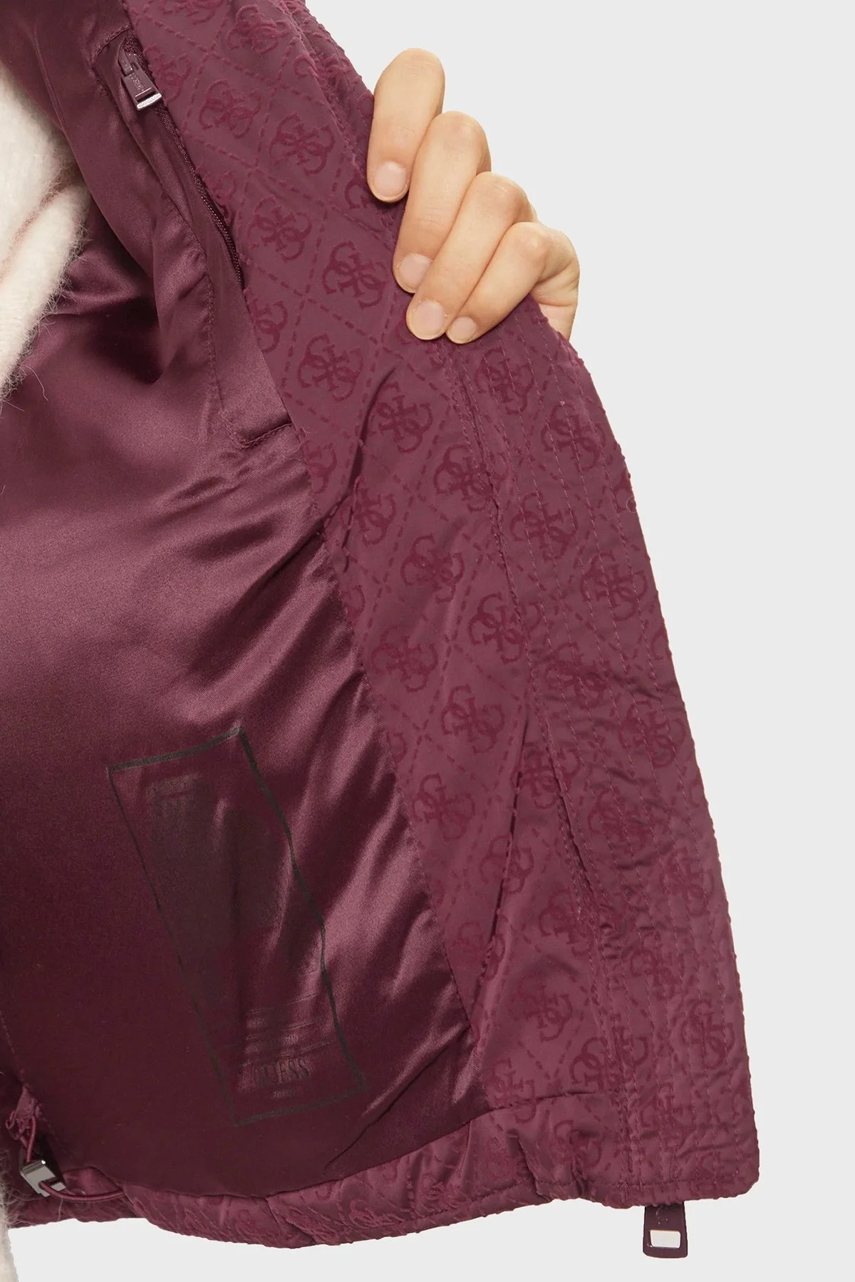 Guess Logolu Regular Fit Kapüşonlu Şişme W4BL36WGJZ0 Bayan Mont W4BL36 WGJZ0 F56R BORDO - 4