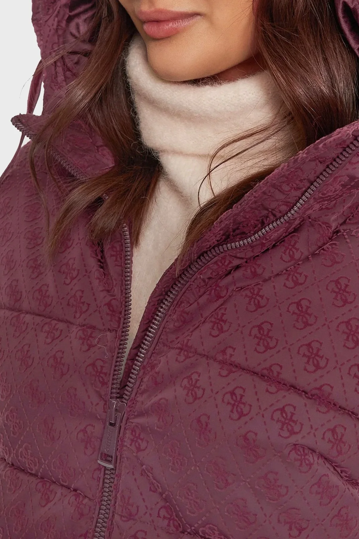 Guess Logolu Regular Fit Kapüşonlu Şişme W4BL36WGJZ0 Bayan Mont W4BL36 WGJZ0 F56R BORDO - 5