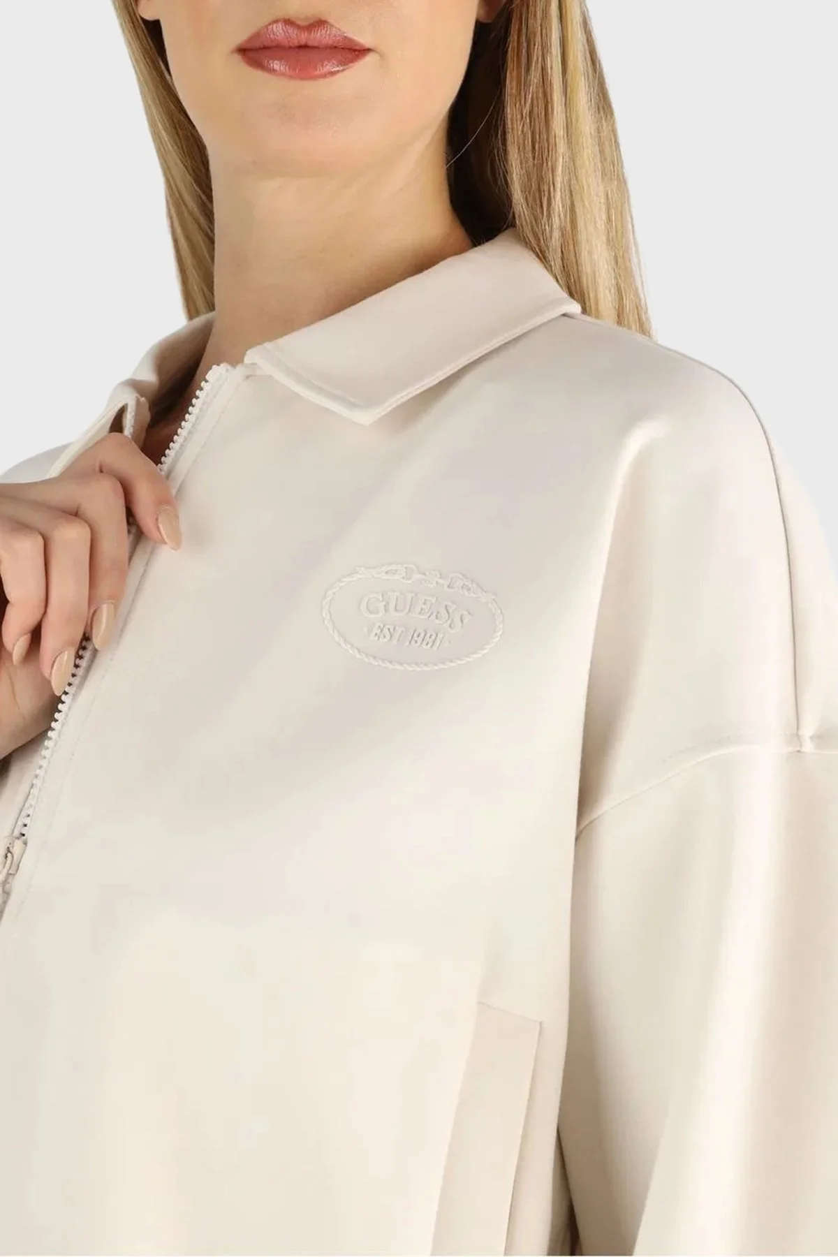 Guess Logolu Regular Fit Klasik Yaka Scuba V6RQ17KD822 Bayan Ceket V6RQ17 KD822 G9L9 BEJ - 4