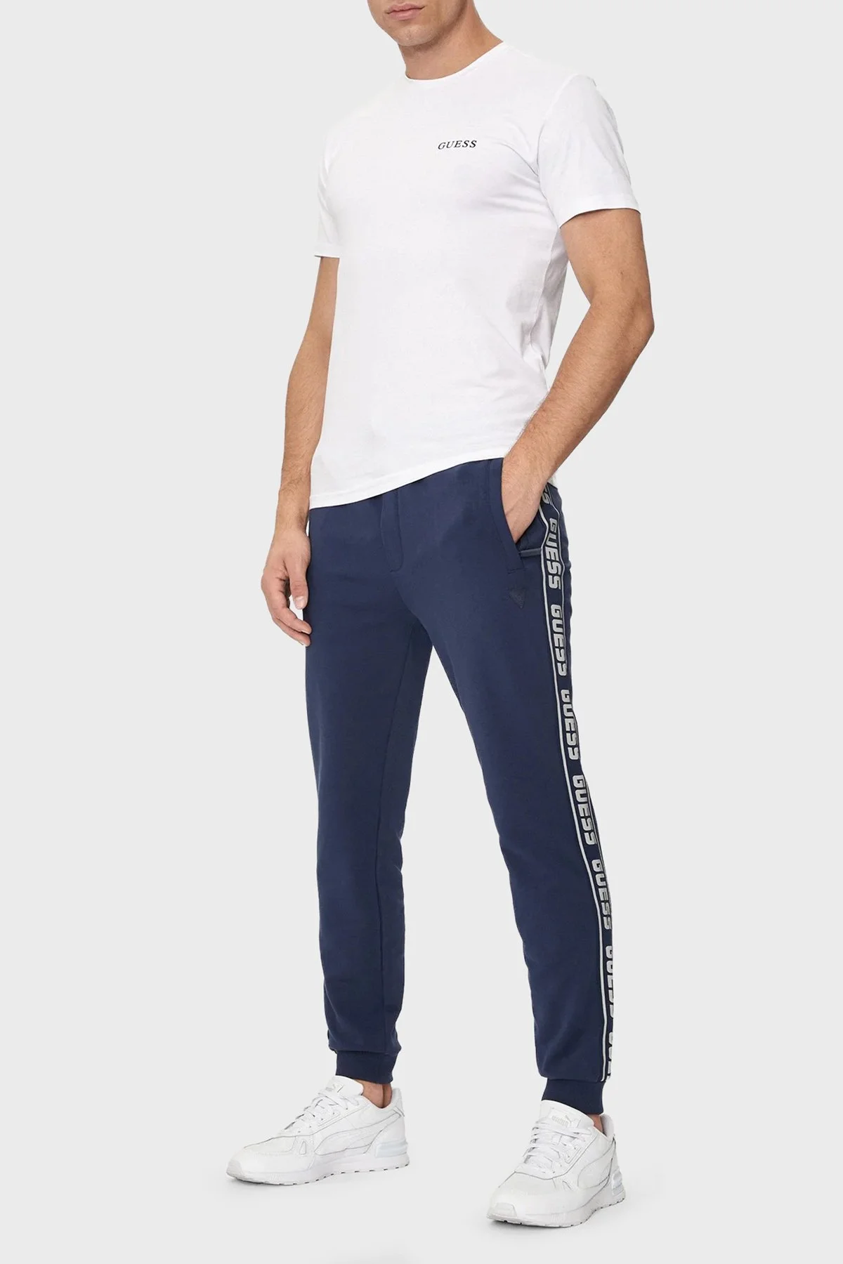 Guess Logolu Regular Fit Normal Bel Lastikli Paça Jogger Erkek Pantolon Z2YB19 K6ZS1 G7R1 MAVİ - 2