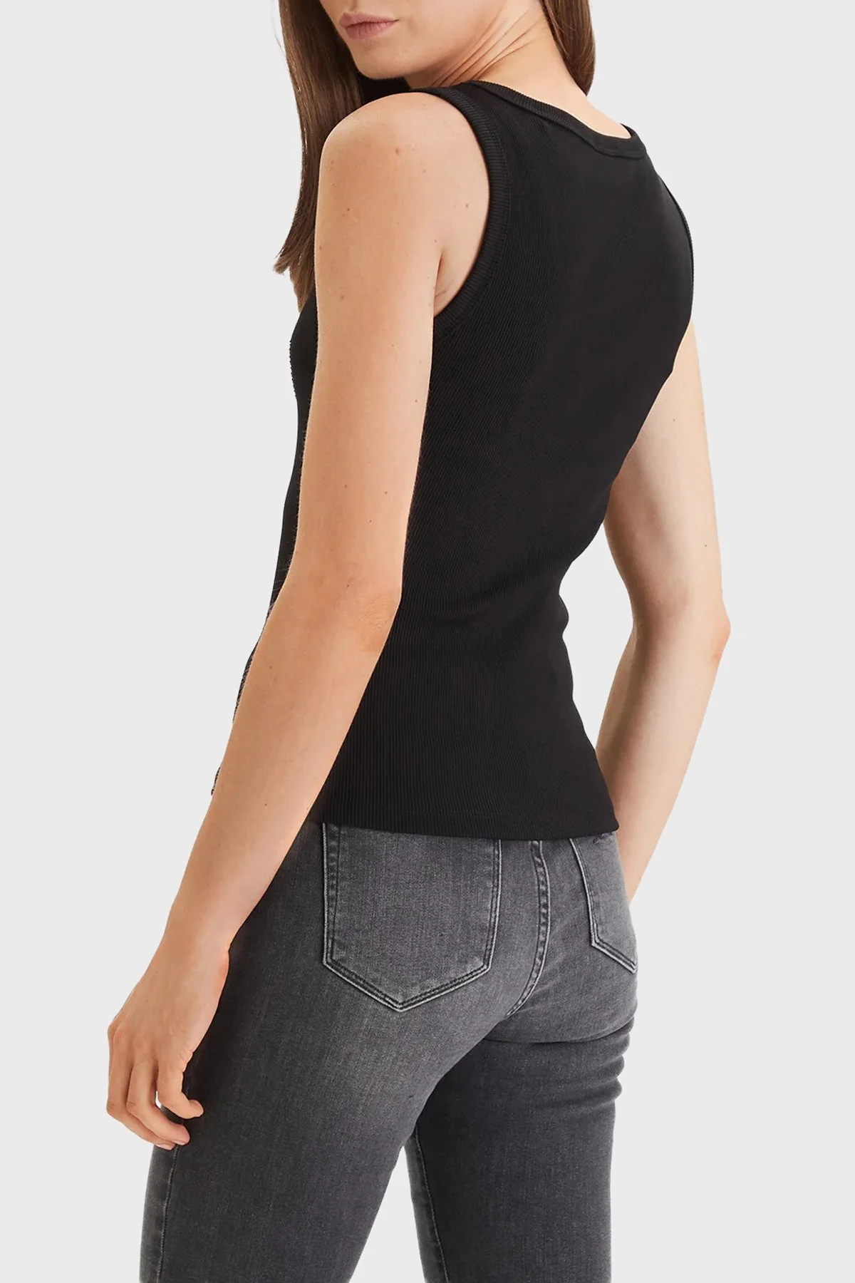 Guess Logolu Slim Fit Yuvarlak Yaka T Shırt W6GP22K2954 Bayan T Shirt W6GP22 K2954 JBLK Siyah - 3