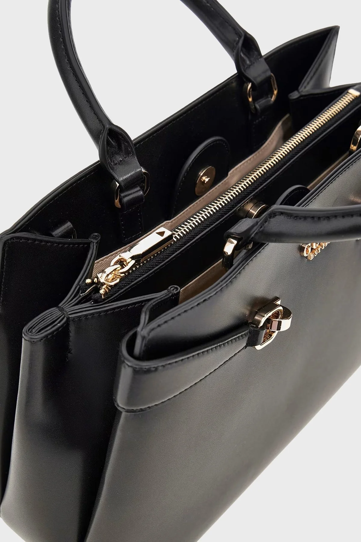 Guess Lorelei Logolu Çıkarılabilir Zincir Askılı HWVG9639060 Bayan Çanta HWVG96 39060 BLA SİYAH - 7