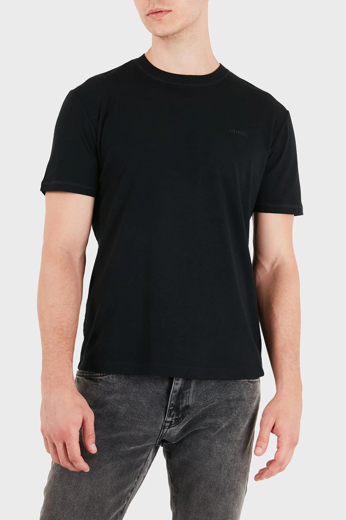 Guess Loris Logolu Regular Fit Bisiklet Yaka Z6YI27K5091 Erkek T Shirt Z6YI27 K5091 JBLK Siyah - 1