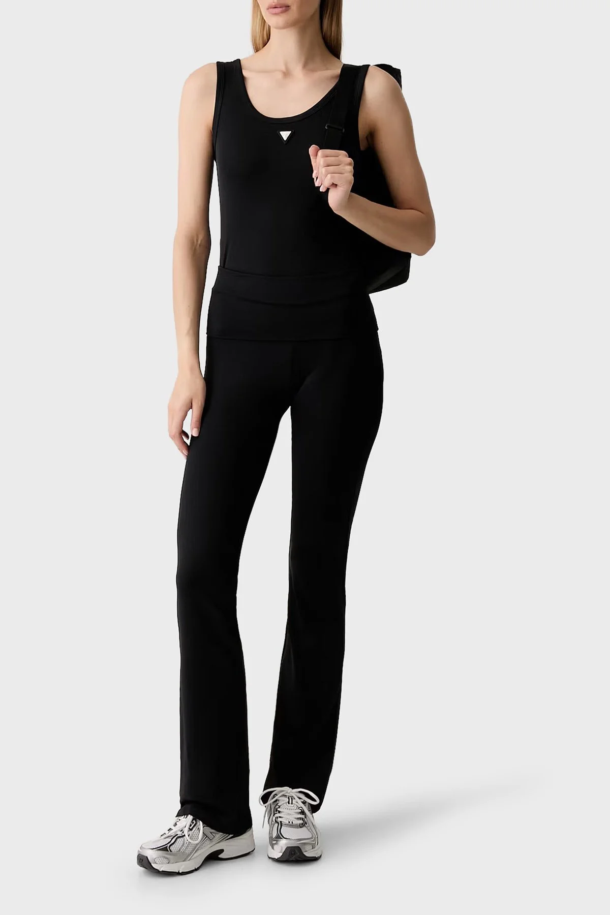 Guess Lotus Slim Fit Yüksek Bel Düz Paça V6YB24K4713 Kadın Pantolon V6YB24 K4713 JBLK Siyah - 2
