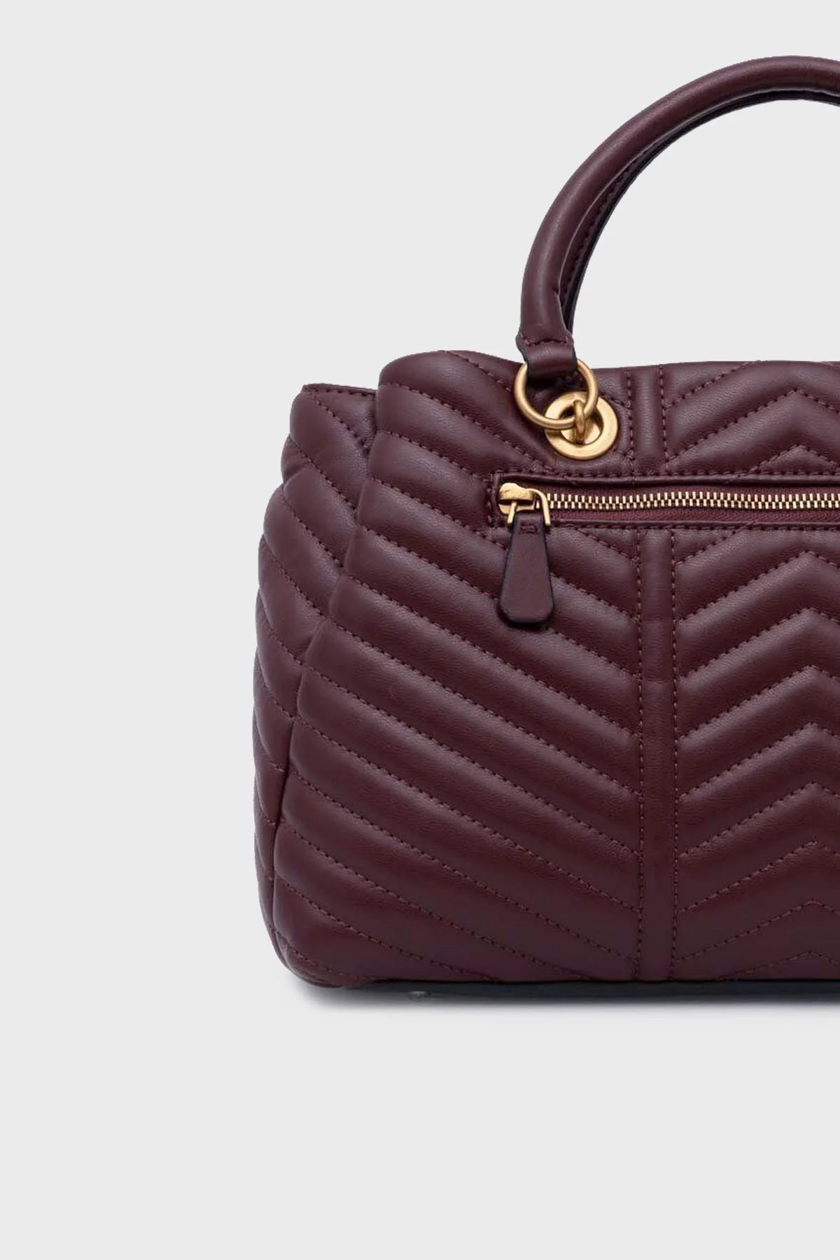 Guess Lovide Logolu Ayarlanabilir ve Çıkarılabilir Omuz Askılı Kapitone Bayan Çanta HWQB8976060 MER BORDO - 4