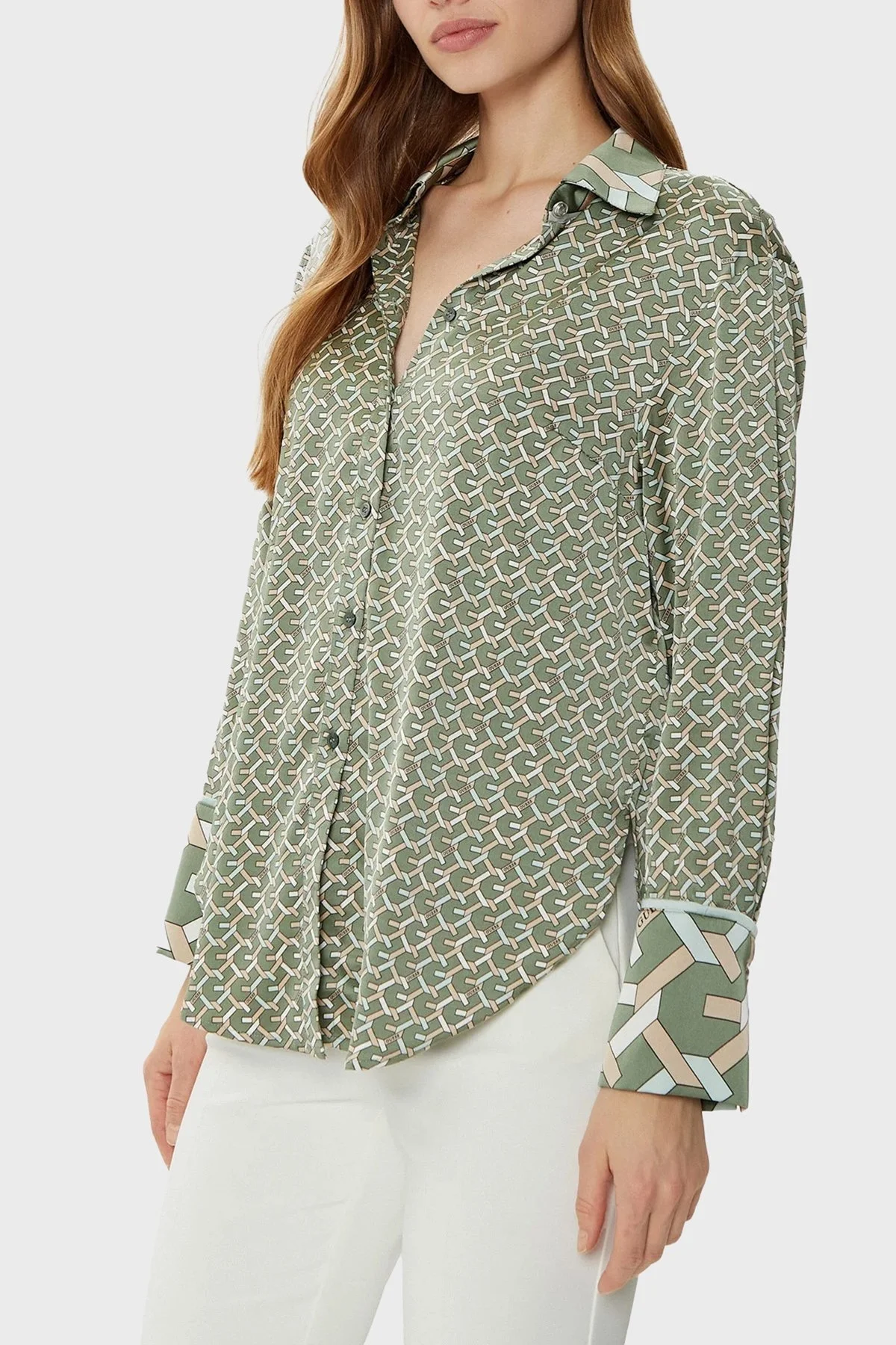 Guess Ls Alexandra 4G Logolu Regular Fit W4YH47WF1T2 Bayan Gömlek W4YH47 WF1T2 P8FS HAKİ - 6