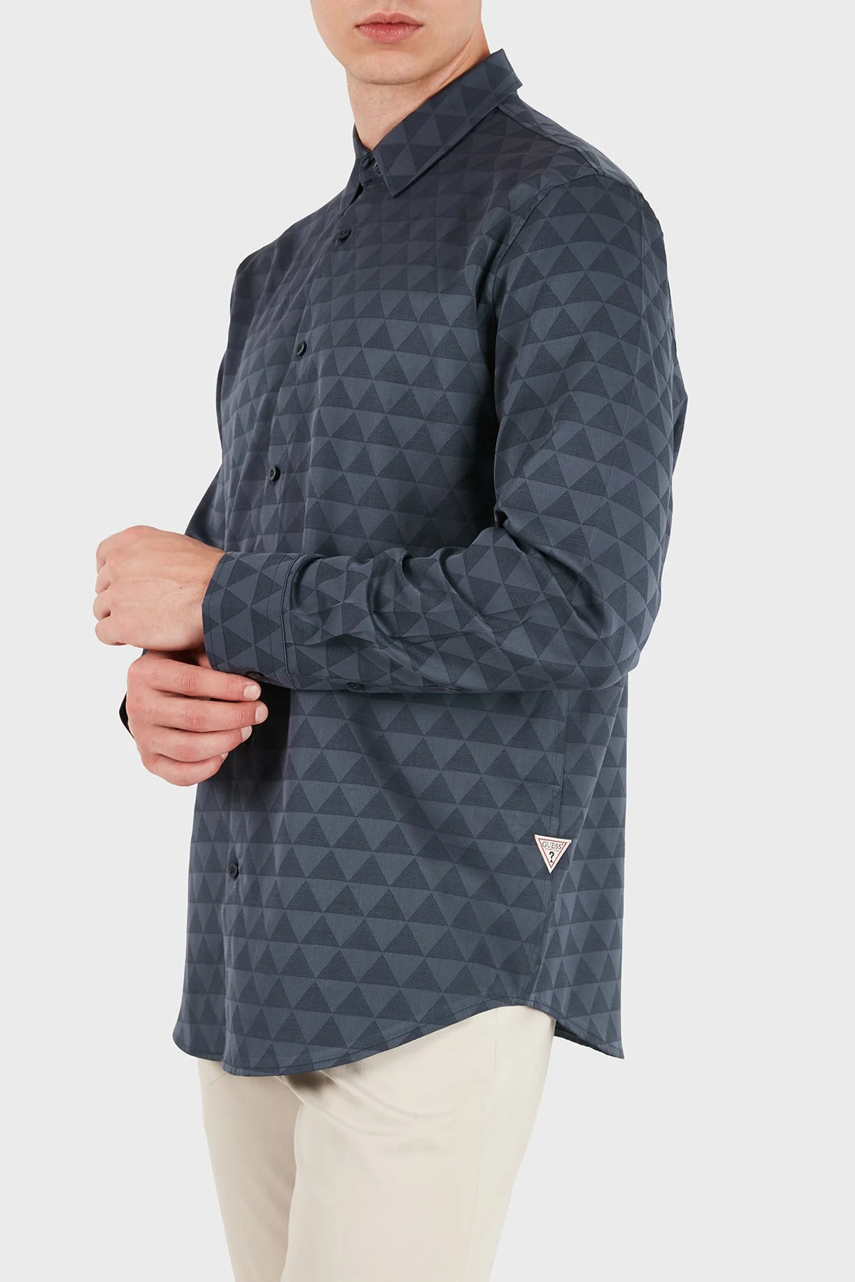 Guess Ls All Over Jacquard Logolu Jakarlı Klasik Yaka Uzun Kollu M6YH31W2892 Erkek Gömlek M6YH31 W2892 FBHQ Lacivert - 6