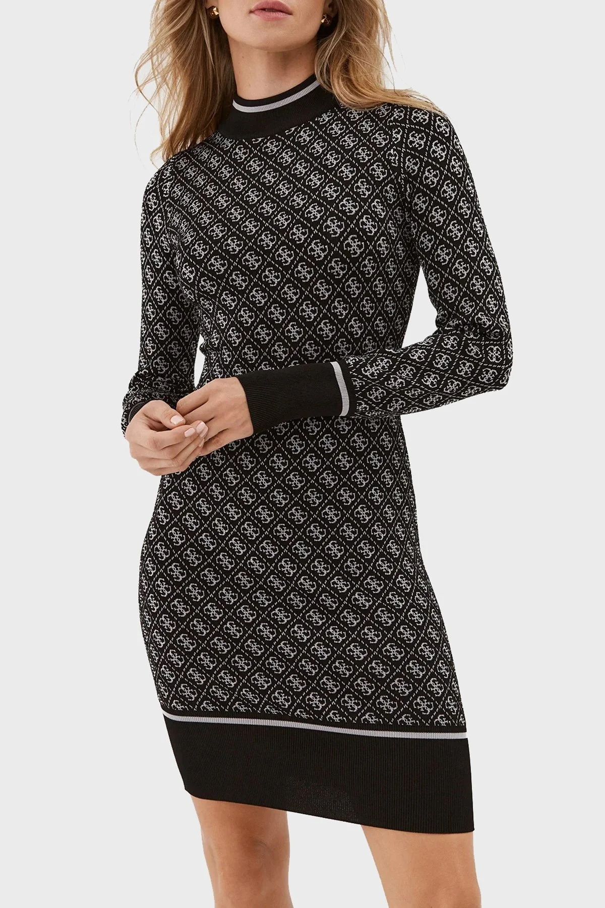 Guess Ls Lise Logolu Bodycon Mini Triko Bayan Elbise W3BK0DZ37K0 FJ2B SİYAH-BEYAZ - 1
