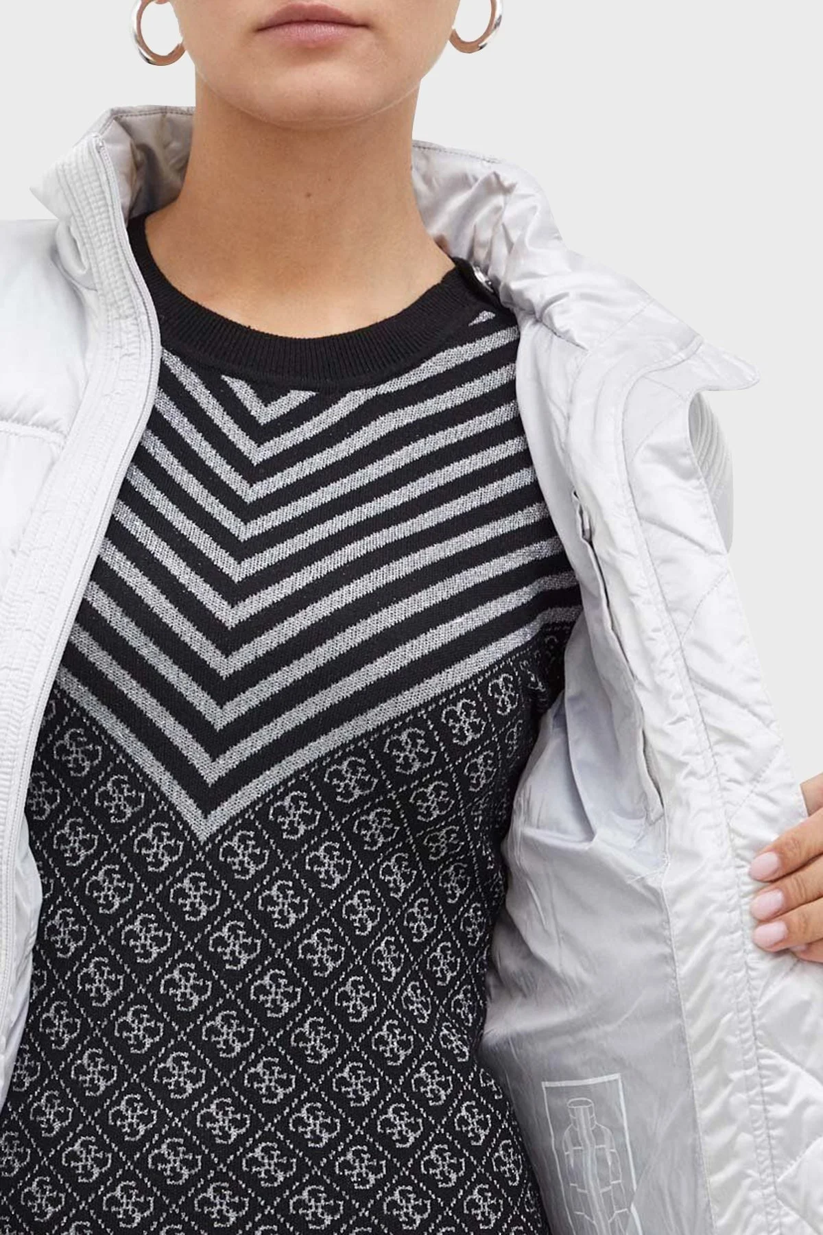 Guess Lucia Suya Dayanıklı Bel Çantalı Saten Bayan Mont W3BL19WEX12 F9OL AÇIK GRİ - 5