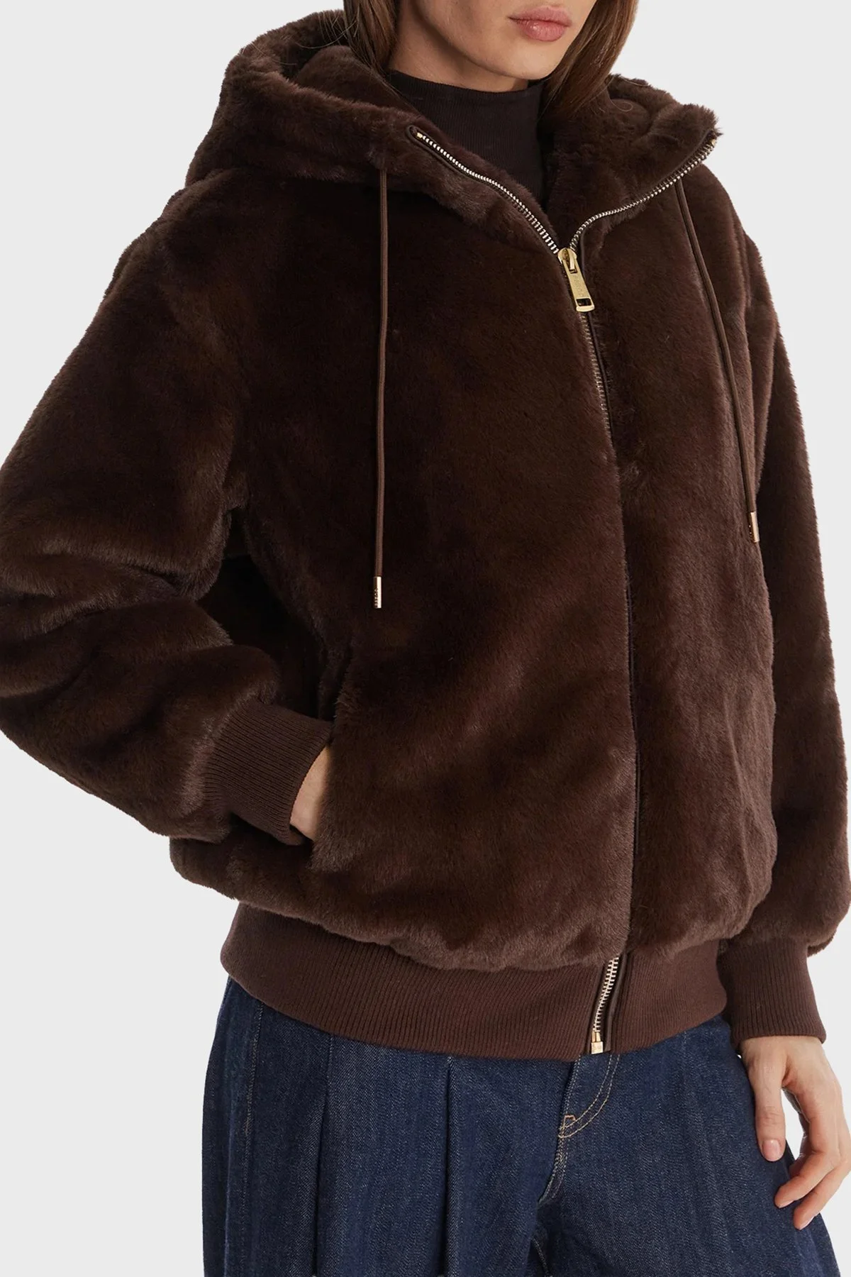 Guess Lucrezia Regular Fit Kapüşonlu Yaka Sırtta Logo Detaylı W5BL66W3890 Bayan Mont W5BL66 W3890 A11R KAHVE - 1