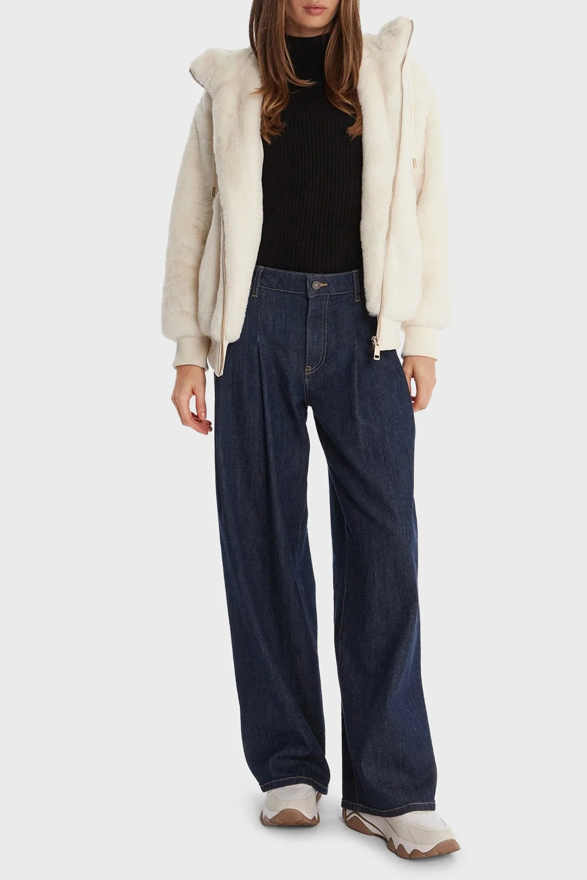 Guess Lucrezia Regular Fit Kapüşonlu Yaka Sırtta Logo Detaylı W5BL66W3890 Bayan Mont W5BL66 W3890 G012 EKRU - 2