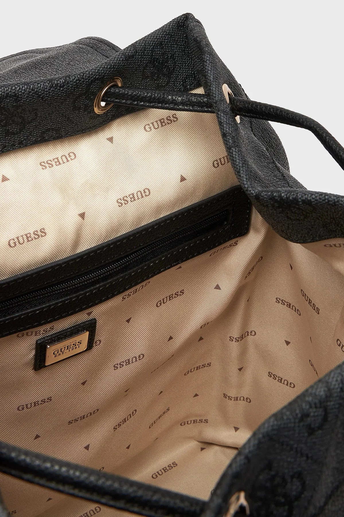 Guess Manhattan 4G Logolu Omuz Askılı HWSG7118310 Bayan Sırt Çantası HWSG71 18310 CLO ANTRASİT - 6