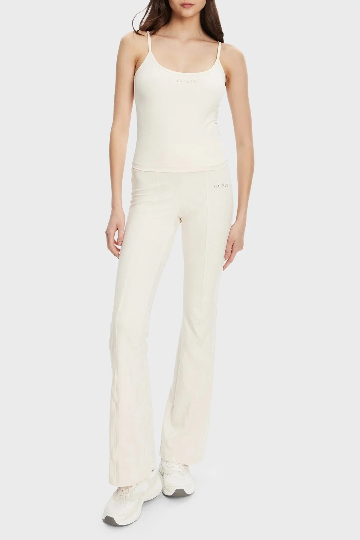 Guess Margot Logolu Slim Fit Yuvarlak Yaka İnce Askılı V5RP09KCD02 Bayan Top V5RP09 KCD02 G6K5 EKRU - 2