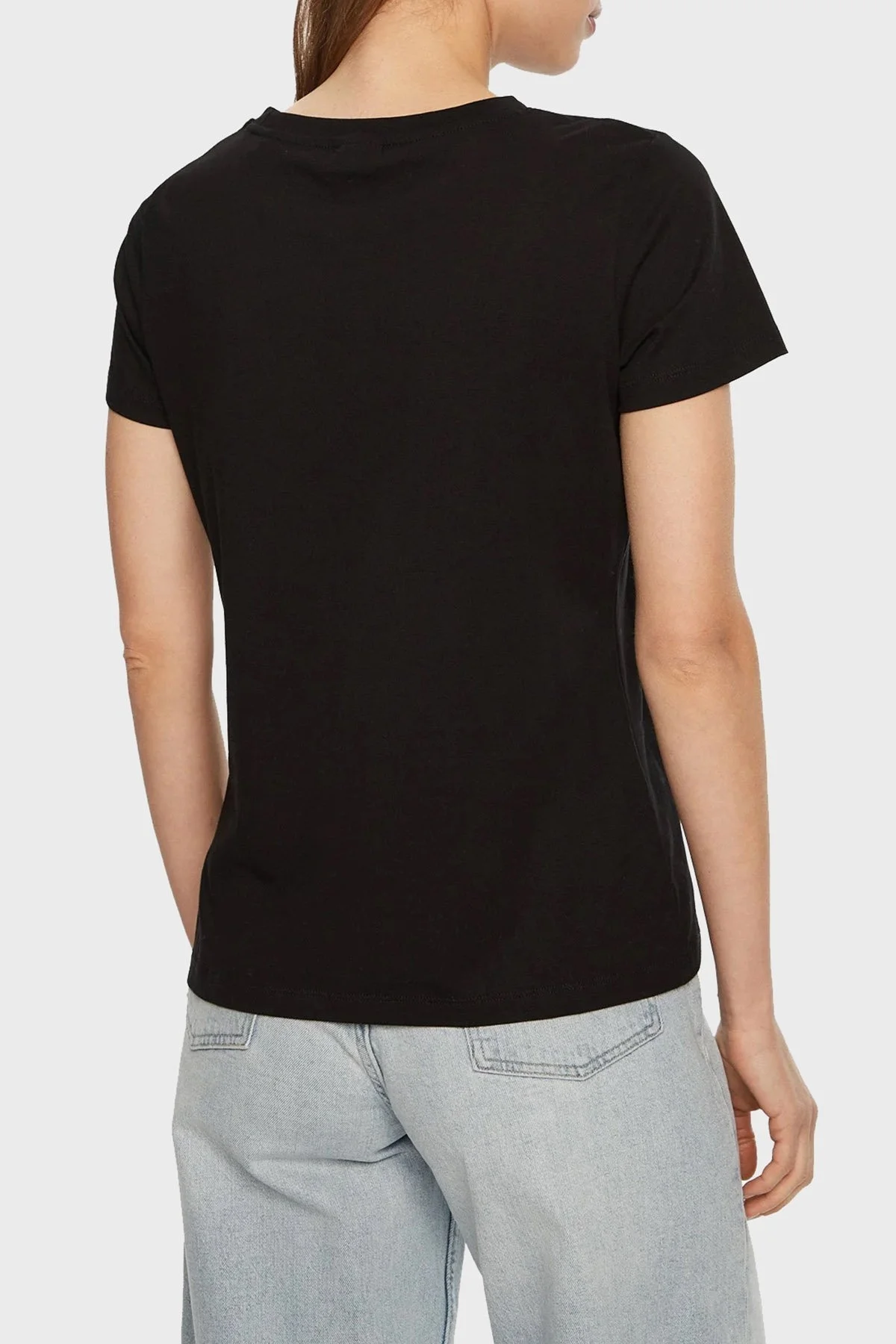 Guess Margot Pamuklu Regular Fit Bisiklet Yaka Logolu V5RI16J1314 Bayan T Shirt V5RI16 J1314 JBLK SİYAH - 8