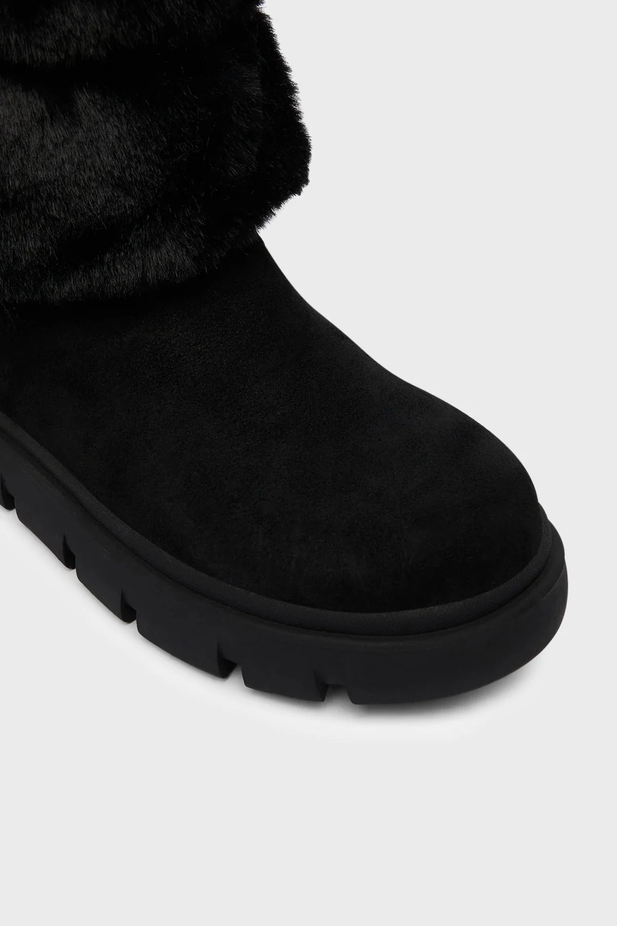Guess Maribel Metal Logolu Yumuşak Tüylü FLFMELELE10 Kadın Bot FLFMEL ELE10 BLACK Siyah - 6
