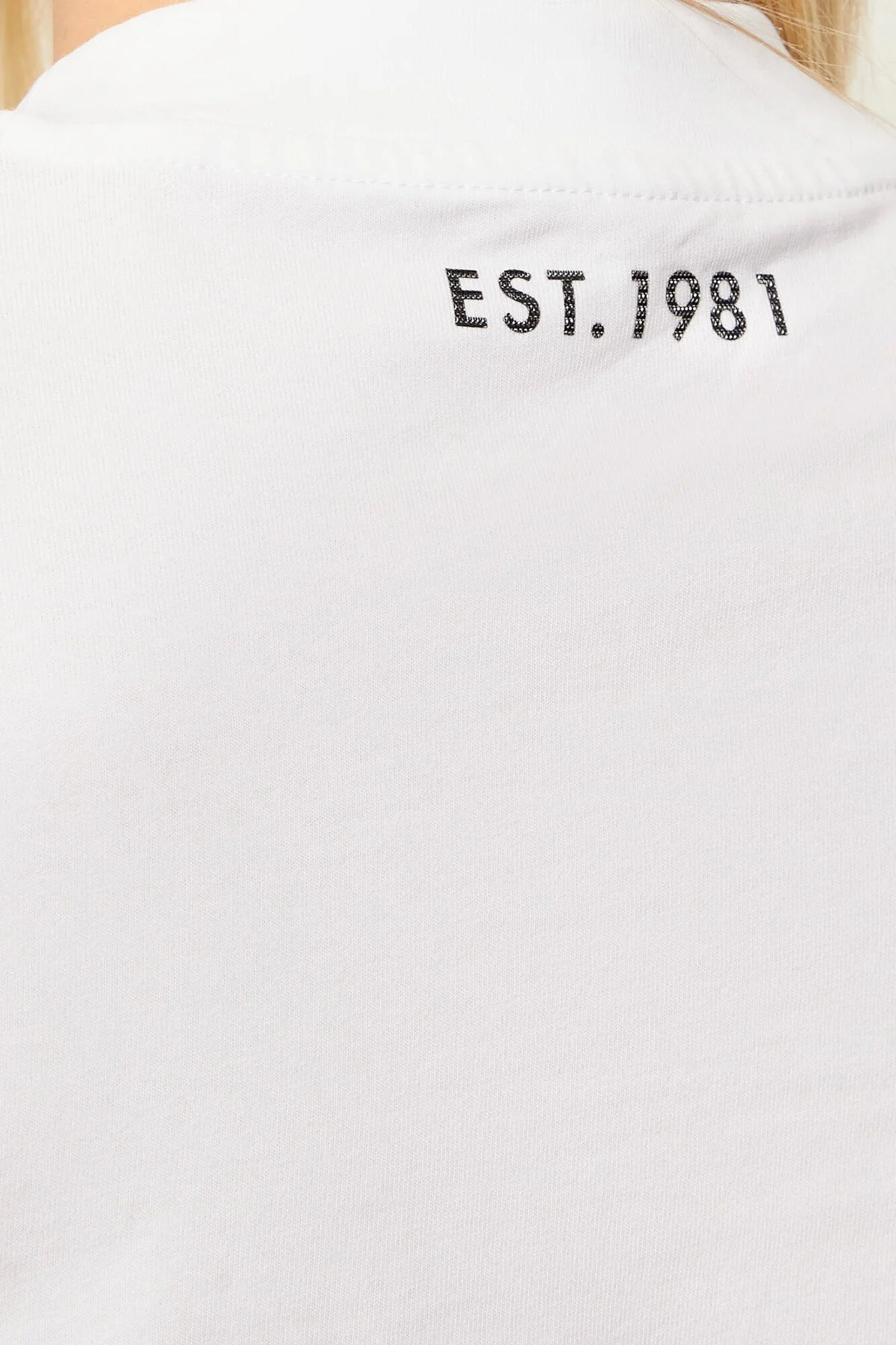 Guess Marina Logolu % 100 Pamuk Regular Fit Bisiklet Yaka W6GI06K3018 Bayan T Shirt W6GI06 K3018 G011 BEYAZ - 4