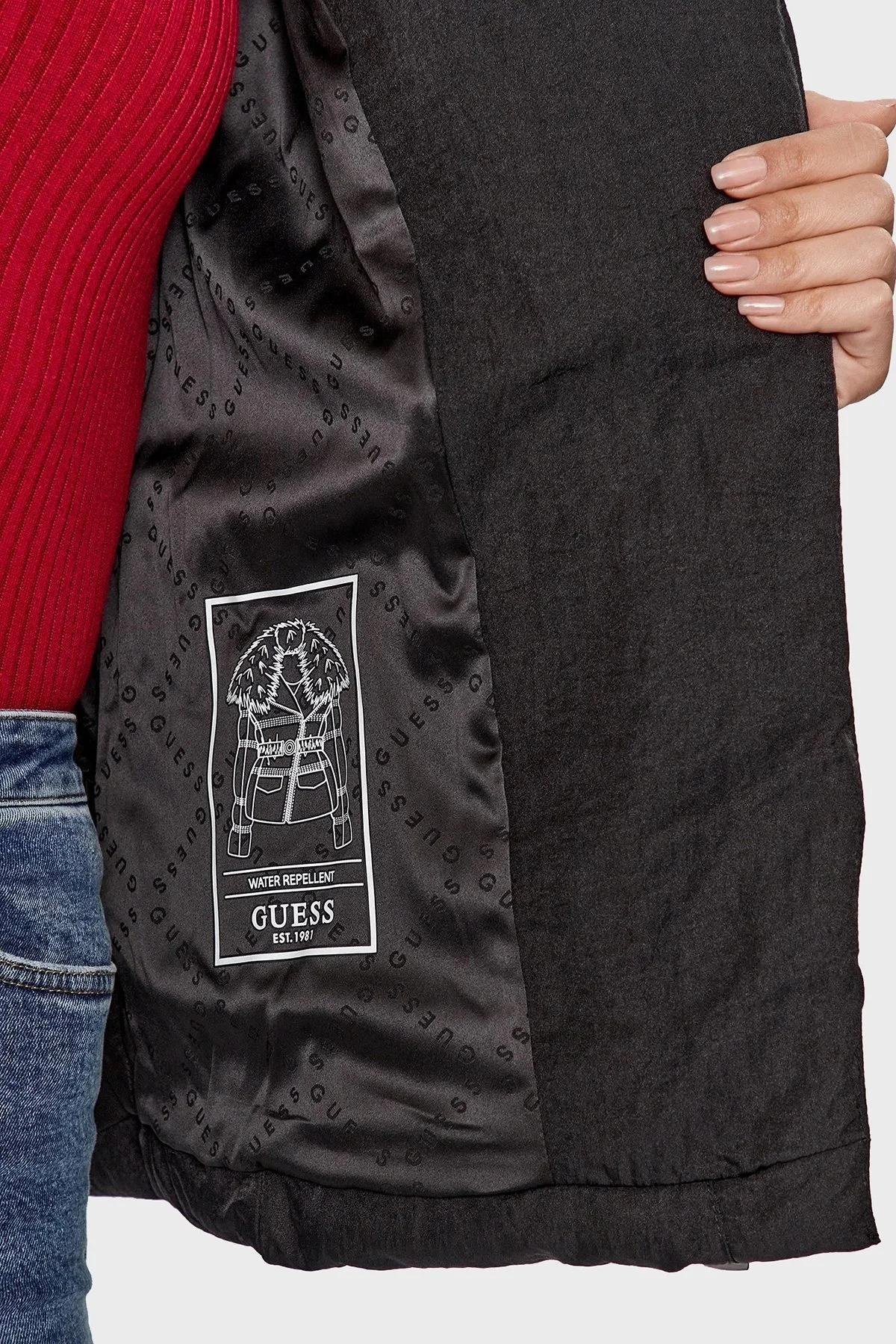 Guess Marisol Suya Dayanıklı Kemerli Şişme Bayan Mont W3BL27WFQW2 JBLK SİYAH - 5