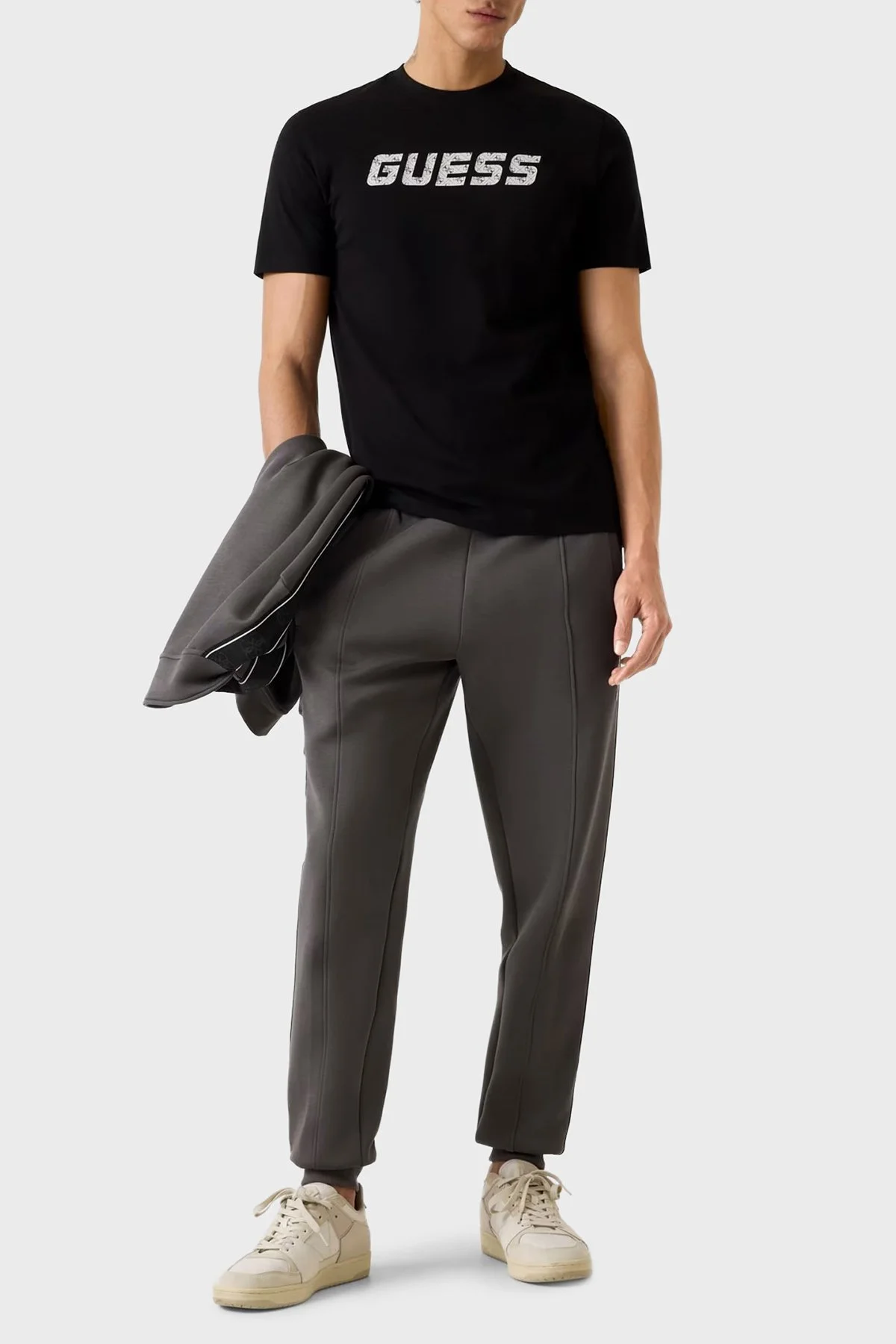 Guess Maska Pamuklu Regular Fit Bisiklet Yaka Z6RI15I3Z14 Erkek T Shirt Z6RI15 I3Z14 JBLK SİYAH - 2