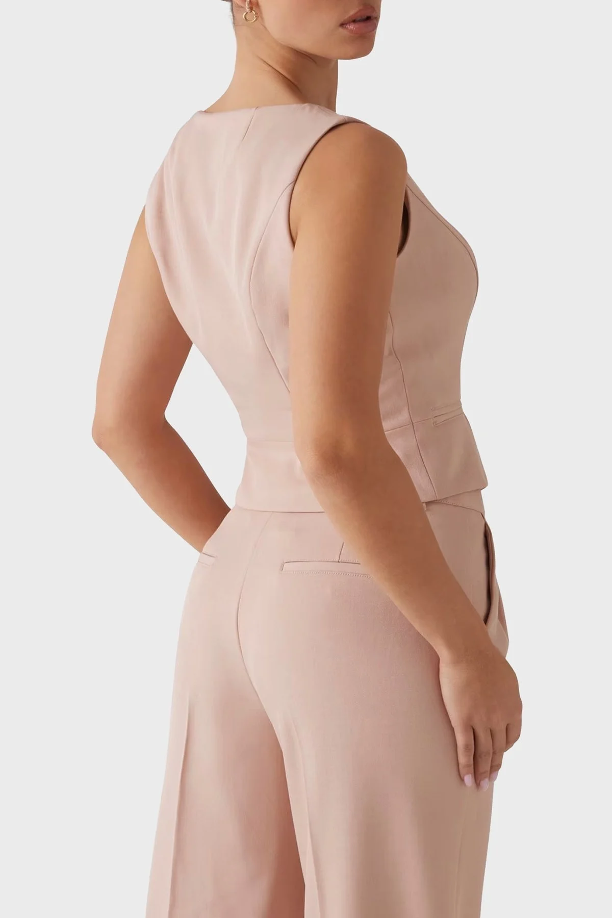 Guess Matea Regular Fit V Yaka Logo Düğmeli W5RH85WGX02 Bayan Yelek W5RH85 WGX02 F6K9 PUDRA - 8