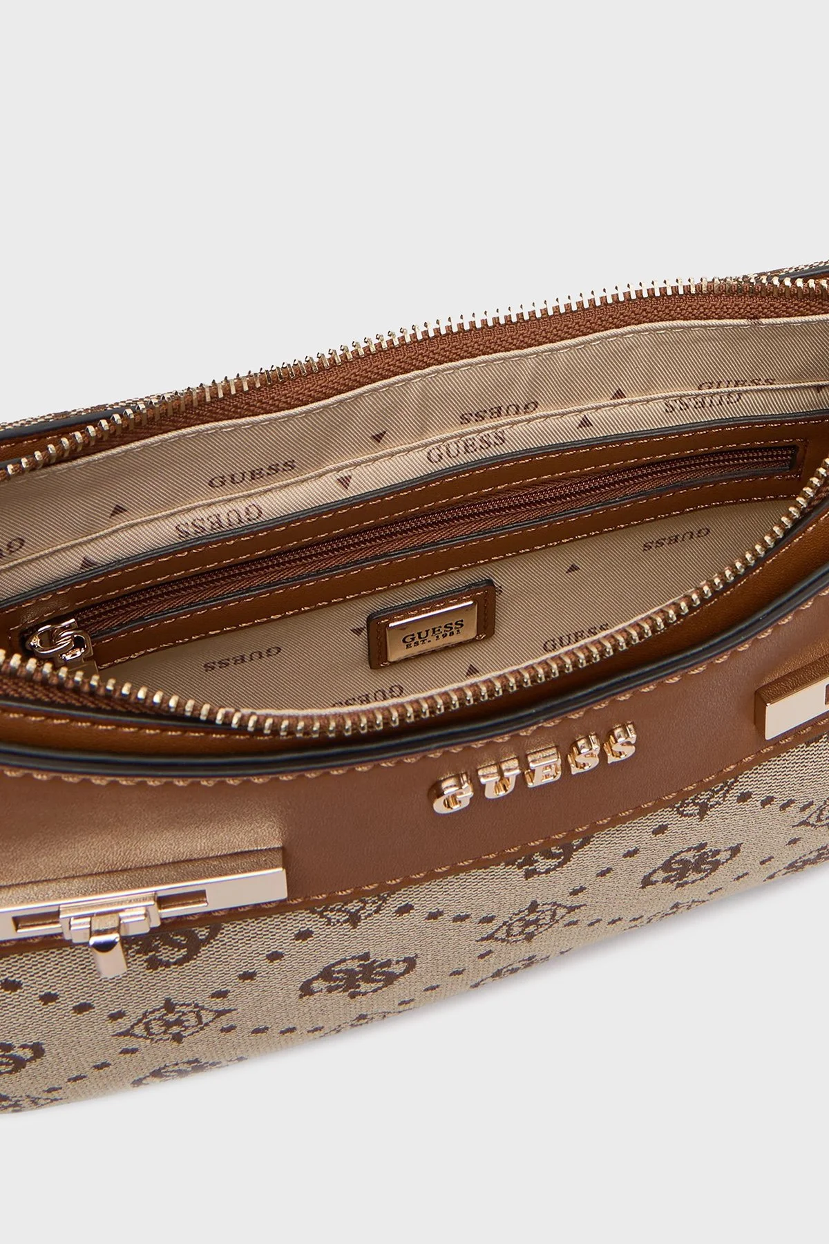 Guess Melinda 4G Logolu Çıkarılabilir Omuz Askılı HWJP9902170 Bayan Çanta HWJP99 02170 LTL KAHVE - 5