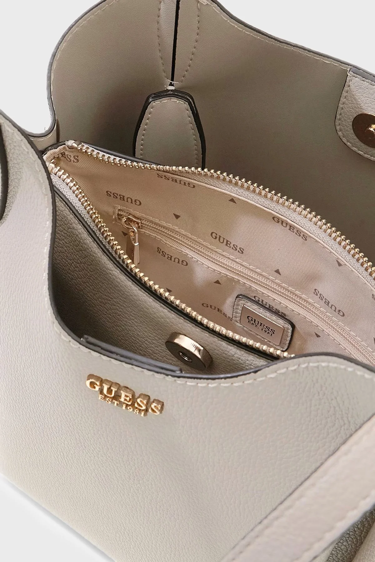 Guess Melody Logolu Omuz Askılı HWBG9735030 Kadın Çanta HWBG97 35030 LTA Bej - 6
