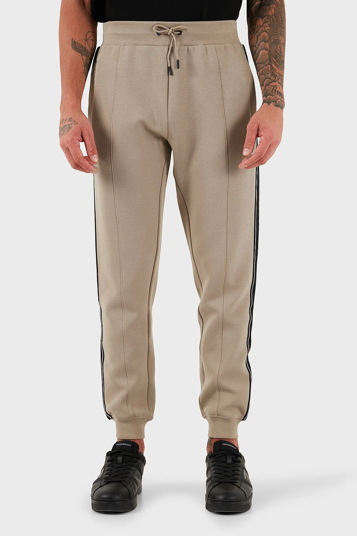 Guess Mickey Yanı Logolu Pamuklu Regular Fit Lastikli Paça Jogger Z2YB09KB3P2 Erkek Pantolon Z2YB09 KB3P2 G1FR BEJ - 1