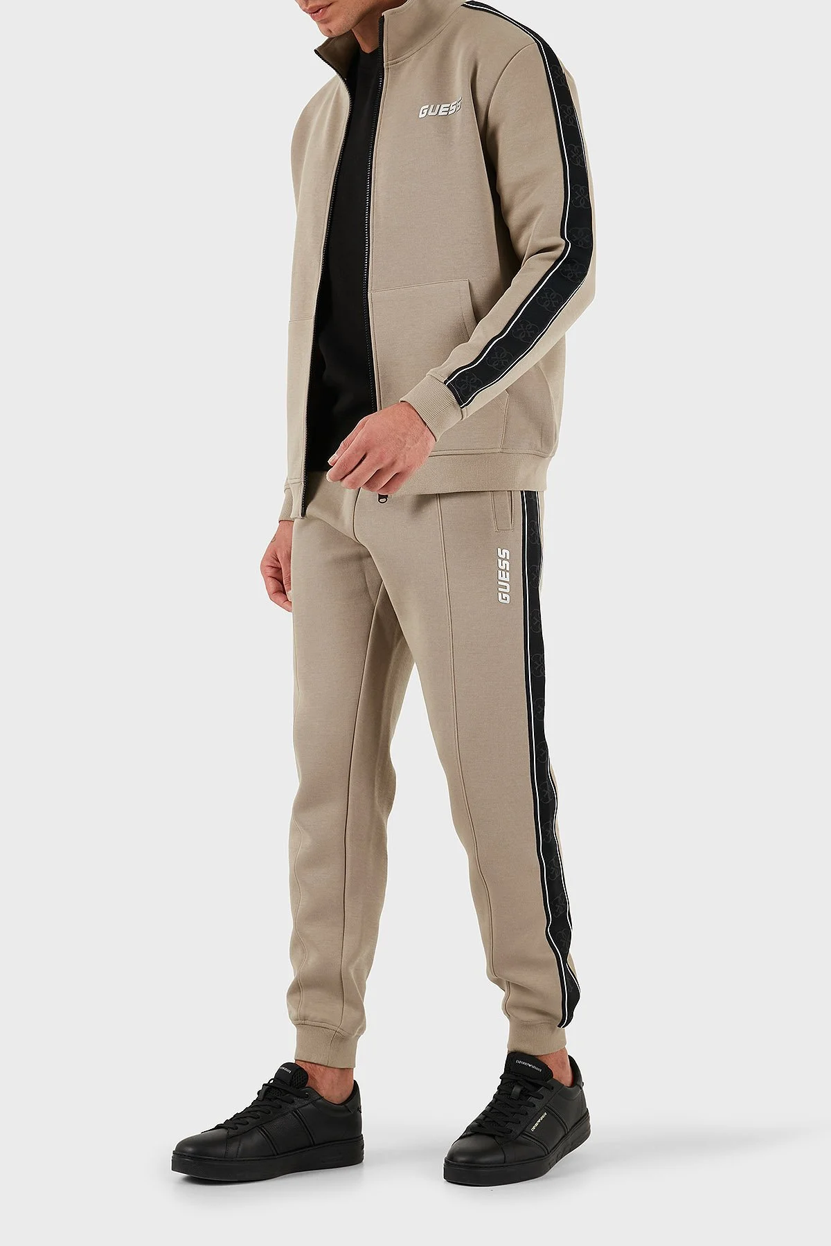 Guess Mickey Yanı Logolu Pamuklu Regular Fit Lastikli Paça Jogger Z2YB09KB3P2 Erkek Pantolon Z2YB09 KB3P2 G1FR BEJ - 2