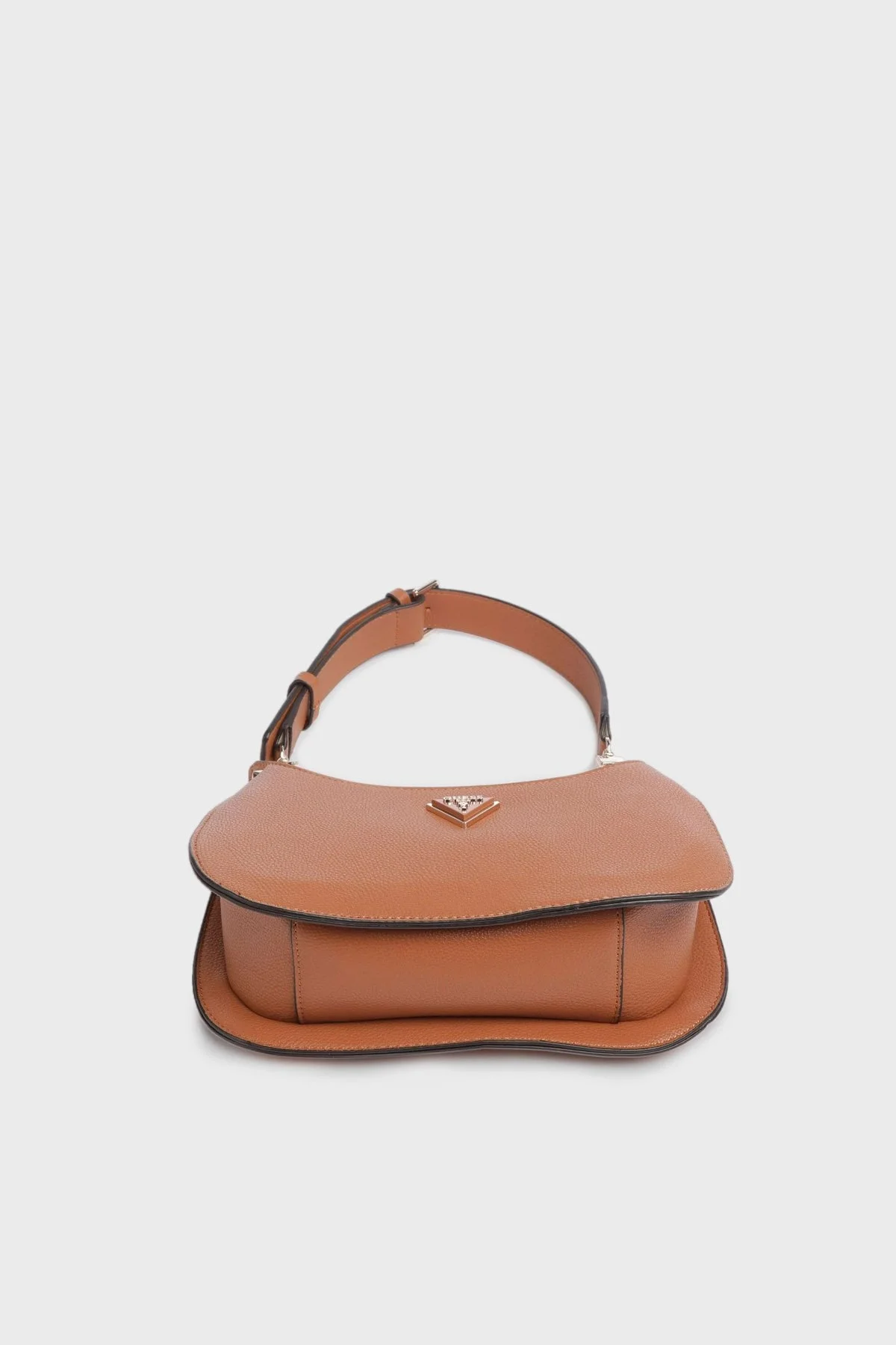 Guess Mieridian Logolu Fermuarlı Ayarlanabilir Omuz Askılı Bayan Çanta HWBG8778720 COG TABA - 4