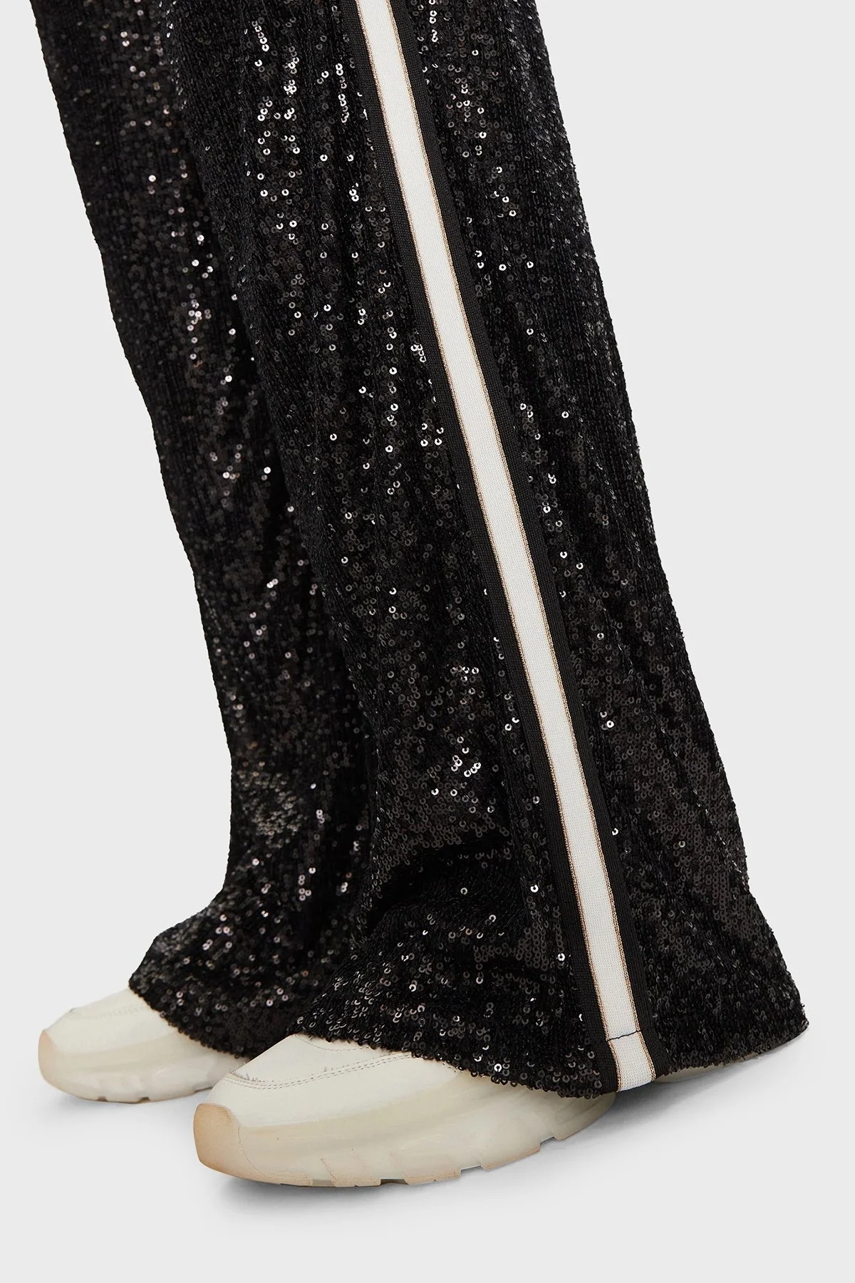 Guess Mini Sequins Logolu Comfort Fit Yüksek Bel Payetli V4BB16KCI90 Bayan Pantolon V4BB16 KCI90 JBLK SİYAH - 5