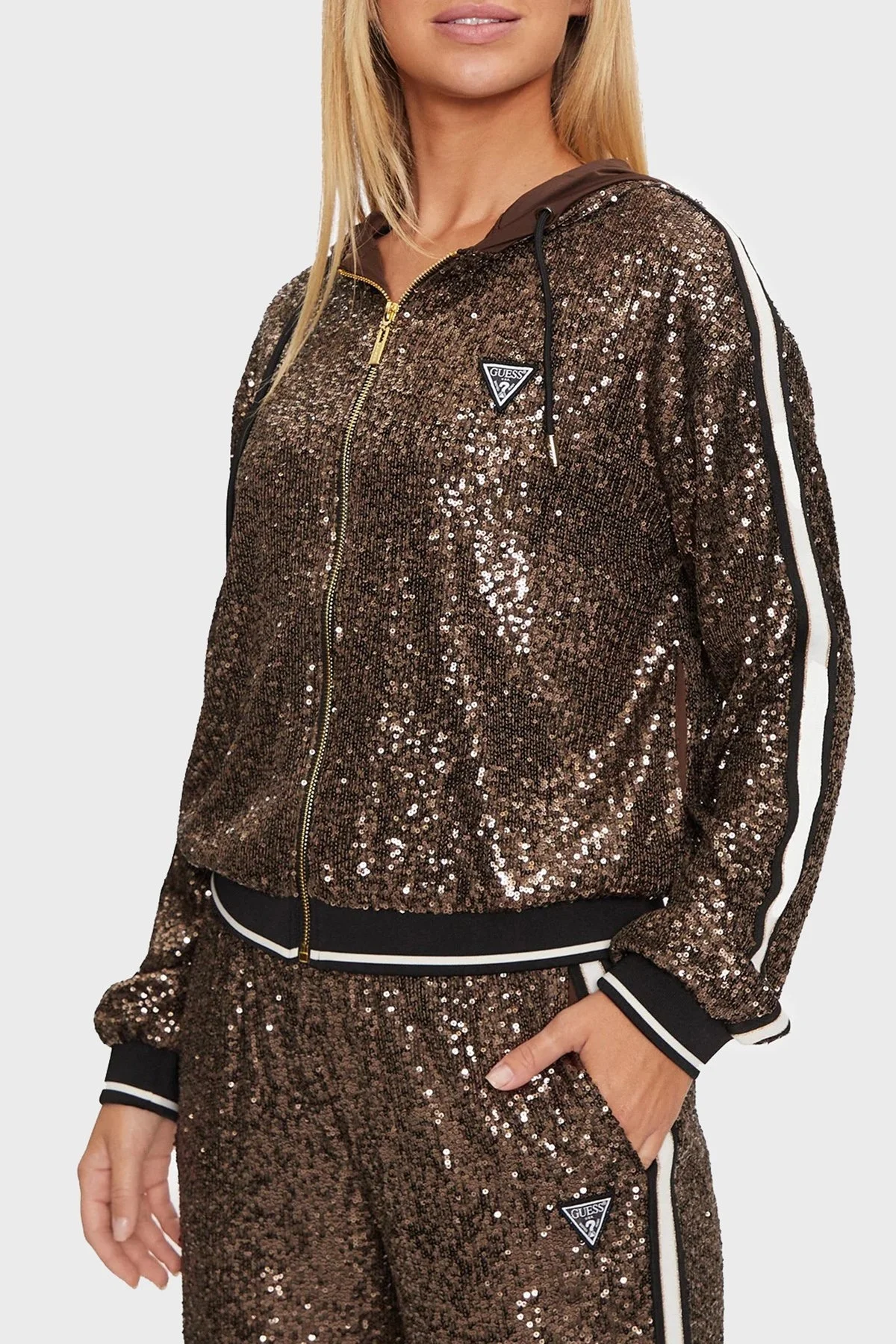 Guess Mini Sequins Payetli Regular Fit Kapüşonlu Yaka Crop V4BQ19KCI90 Bayan Sweat V4BQ19 KCI90 EAGR KAHVE - 6