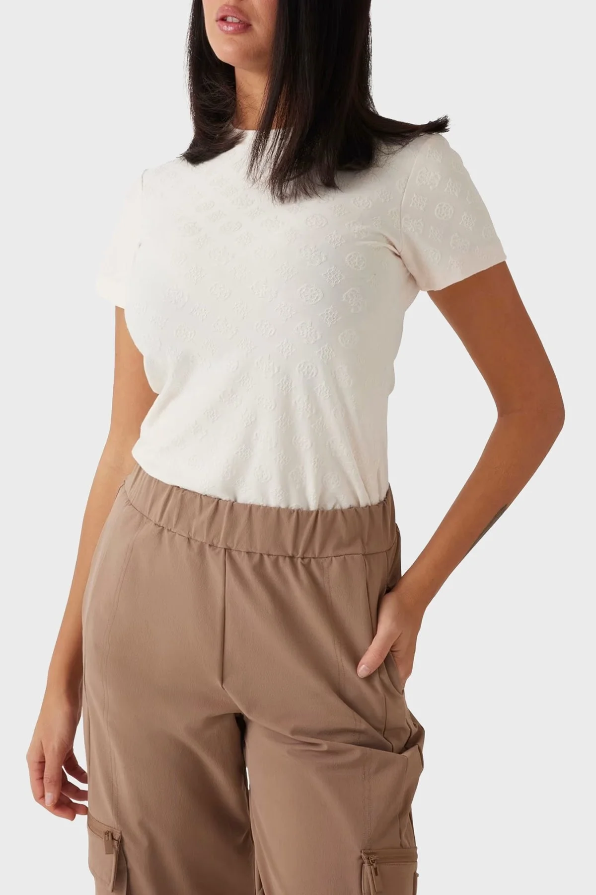 Guess Monica Tamamı 4G Logolu Slim Fit Bisiklet Yaka V5RI02KCLG2 Bayan T Shirt V5RI02 KCLG2 P6EB EKRU - 5