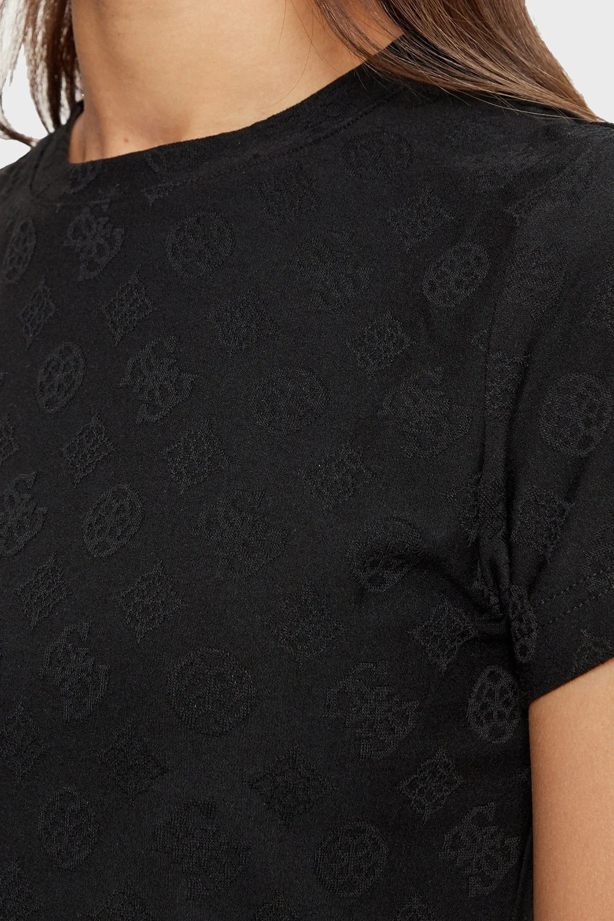 Guess Monica Tamamı 4G Logolu Slim Fit Bisiklet Yaka V5RI02KCLG2 Bayan T Shirt V5RI02 KCLG2 P9ZV SİYAH - 10