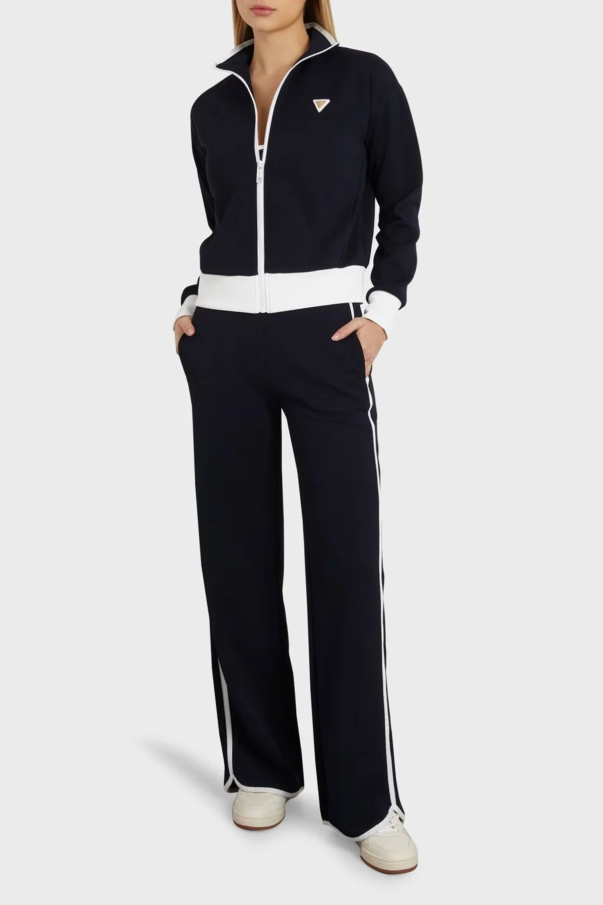 Guess Mylah Normal Bel Relaxed Fit Spor V4GB02KBFB2 Bayan Pantolon V4GB02 KBFB2 A71W SİYAH-BEYAZ - 2